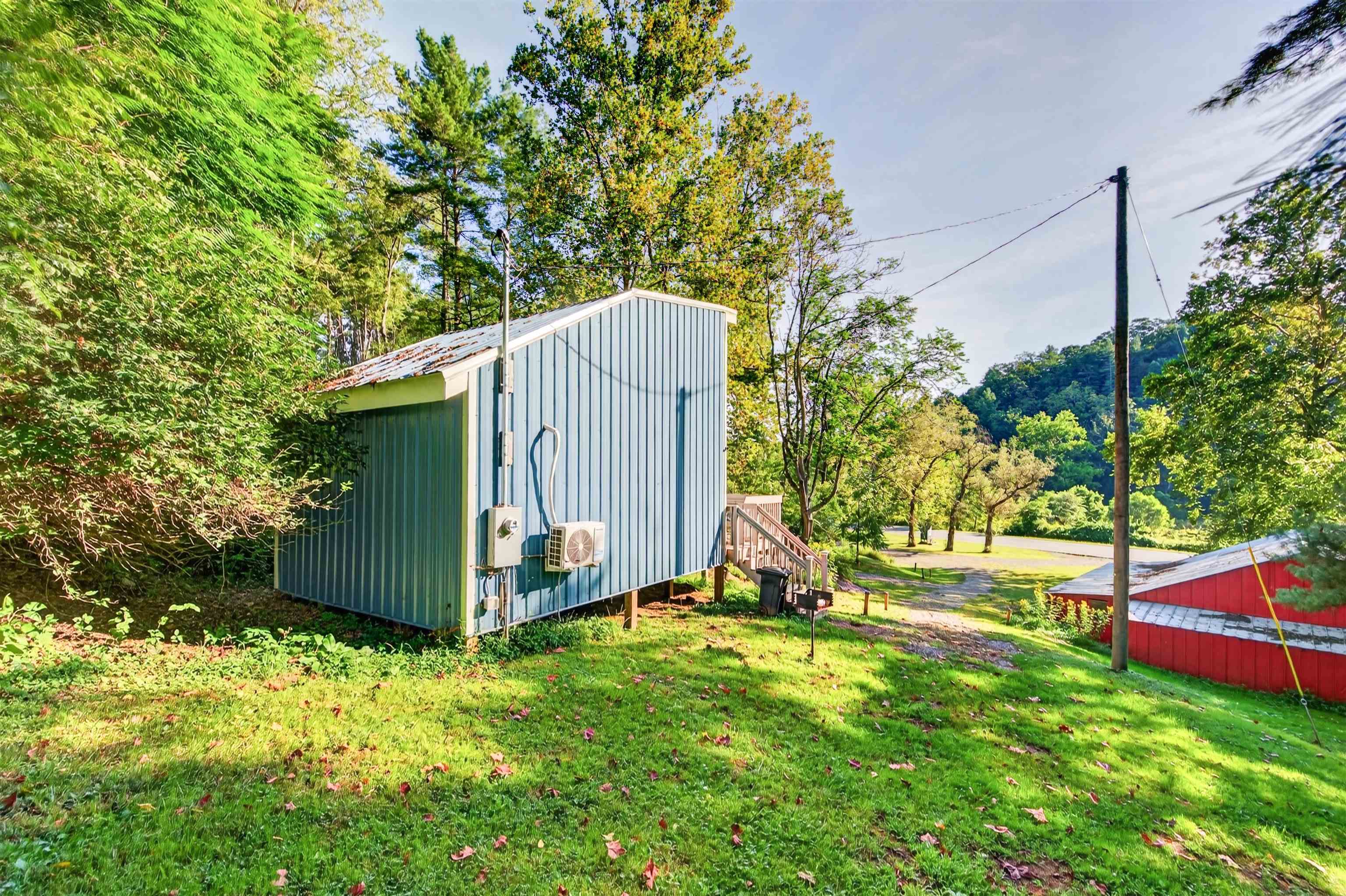 2277 Wysor Road Draper VA 24324
