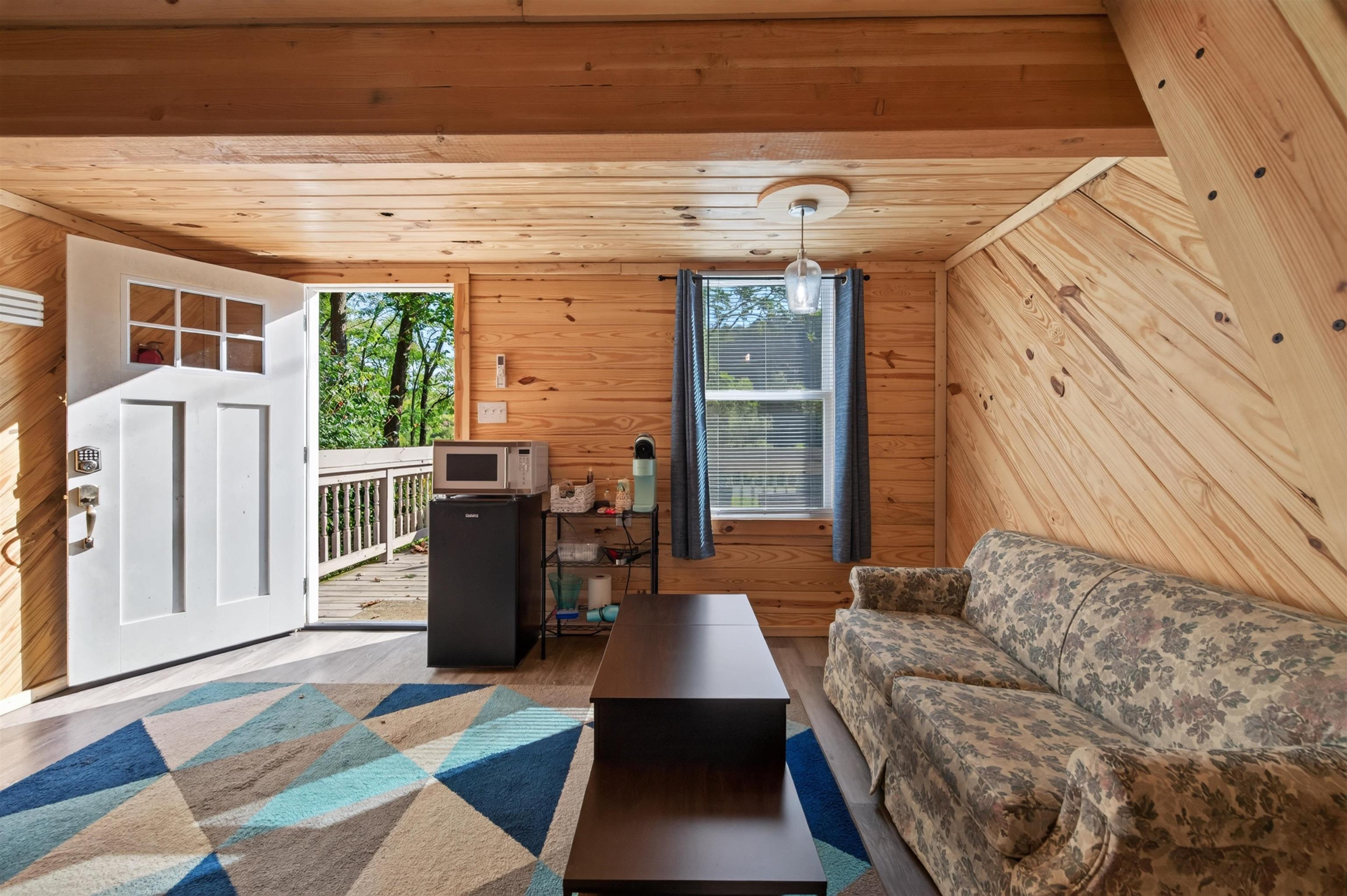 2277 Wysor Road Draper VA 24324