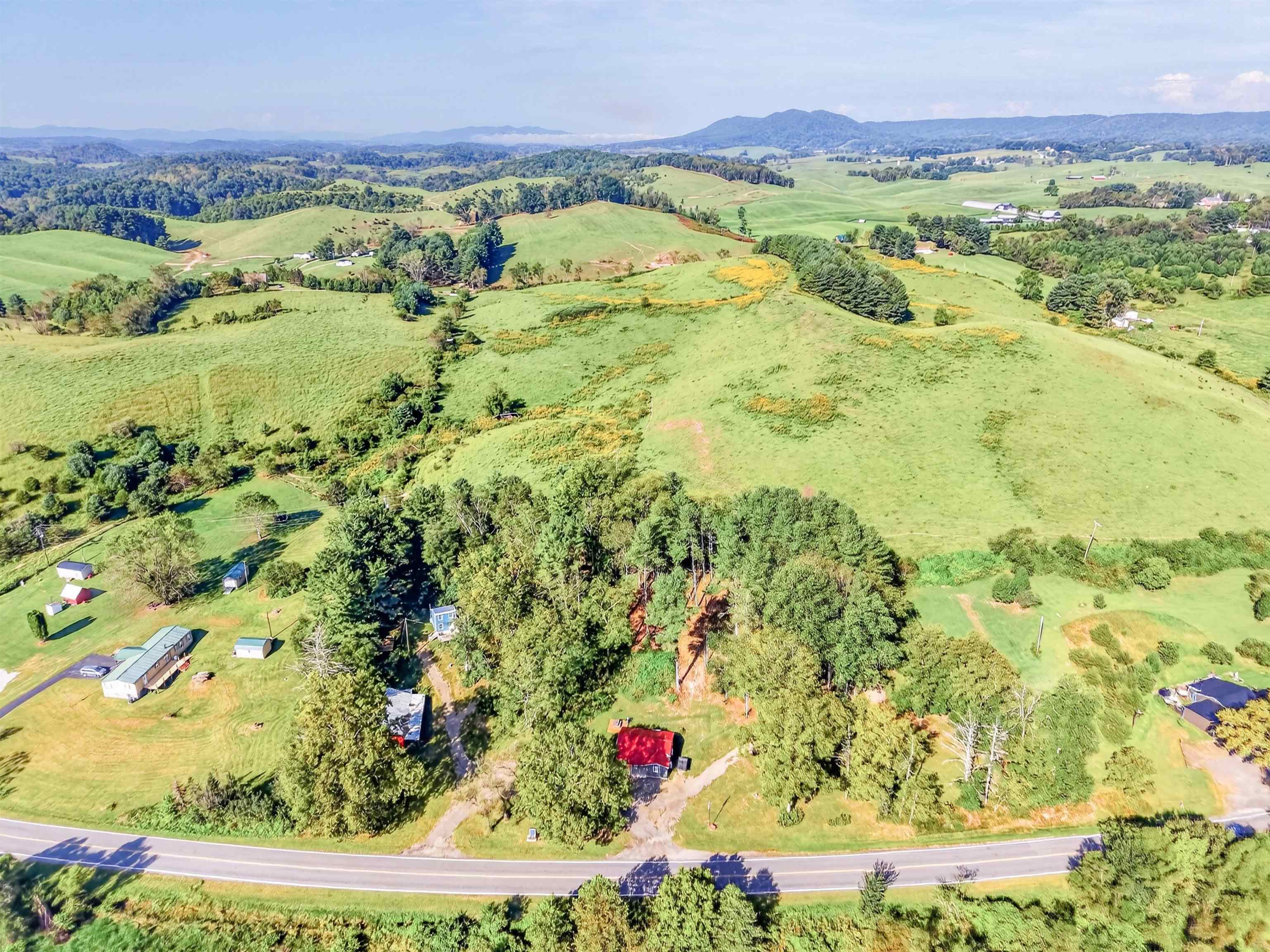 2277 Wysor Road Draper VA 24324