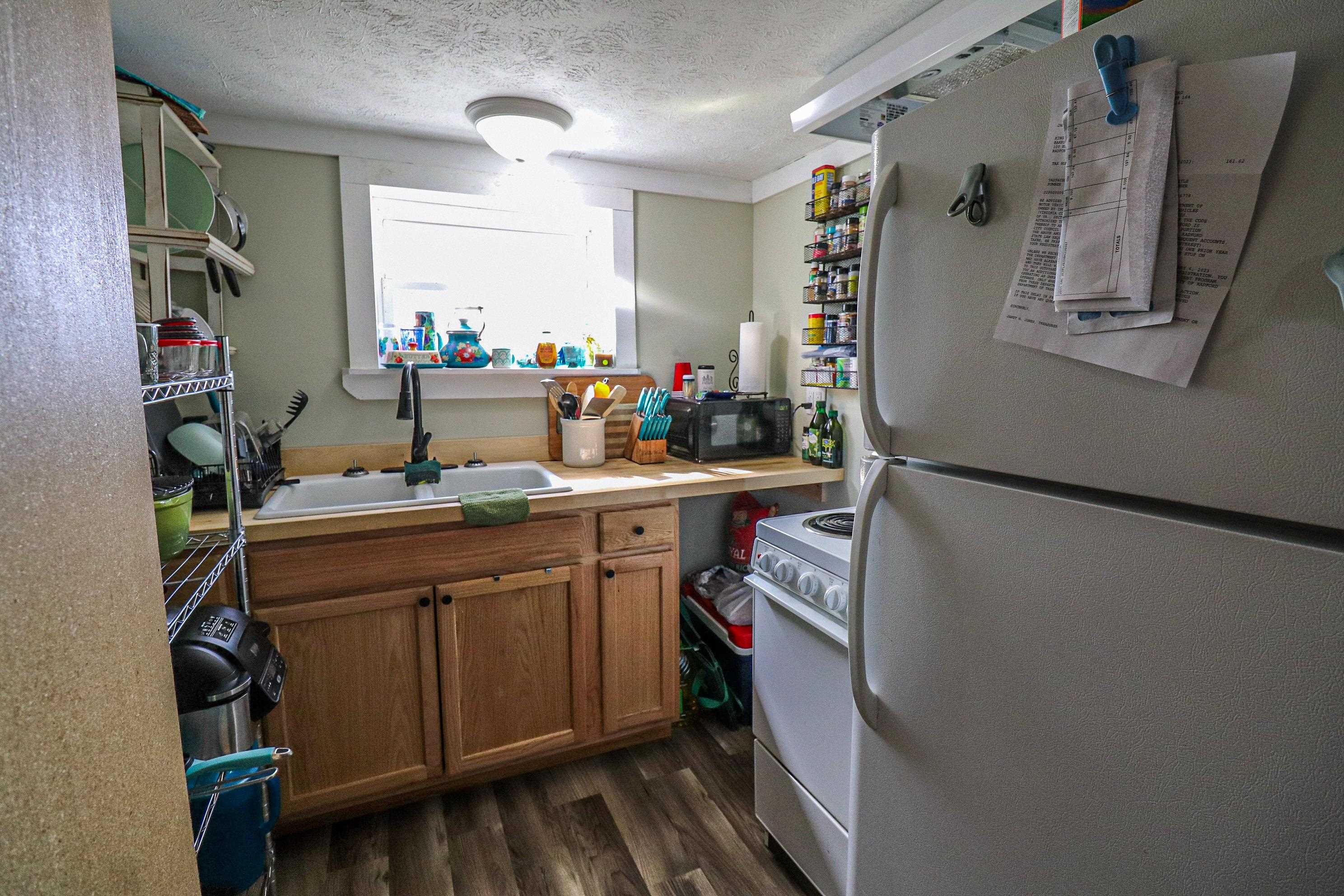 110 Merifield Road Willis VA 24380