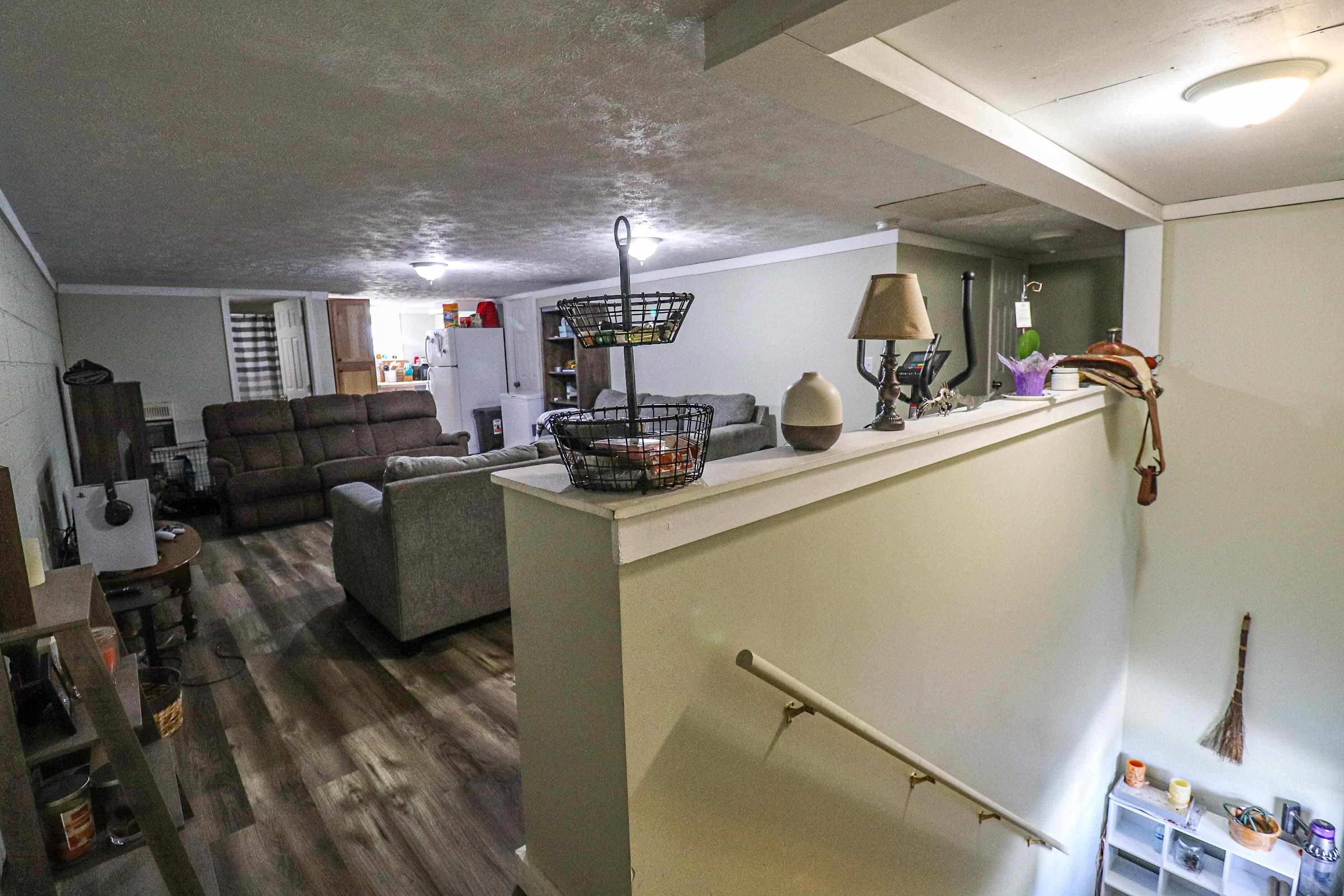 110 Merifield Road Willis VA 24380