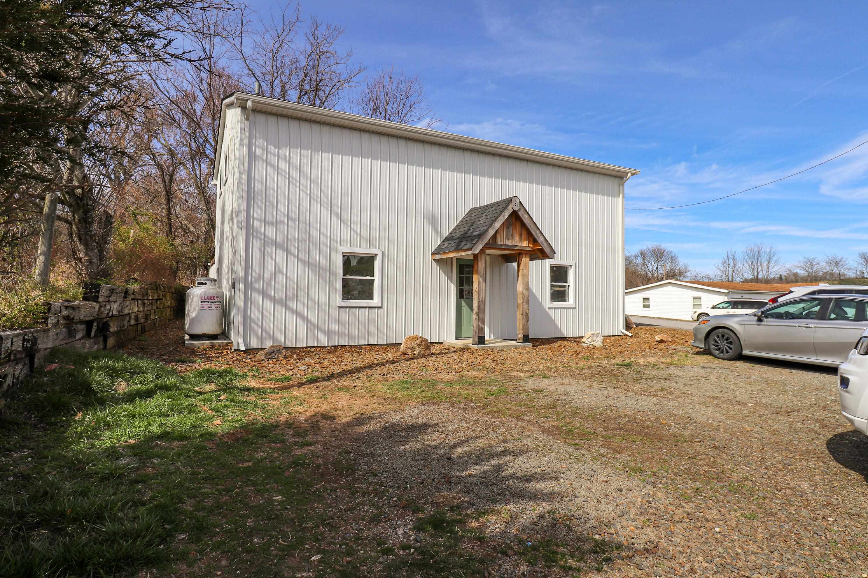 110 Merifield Road Willis VA 24380