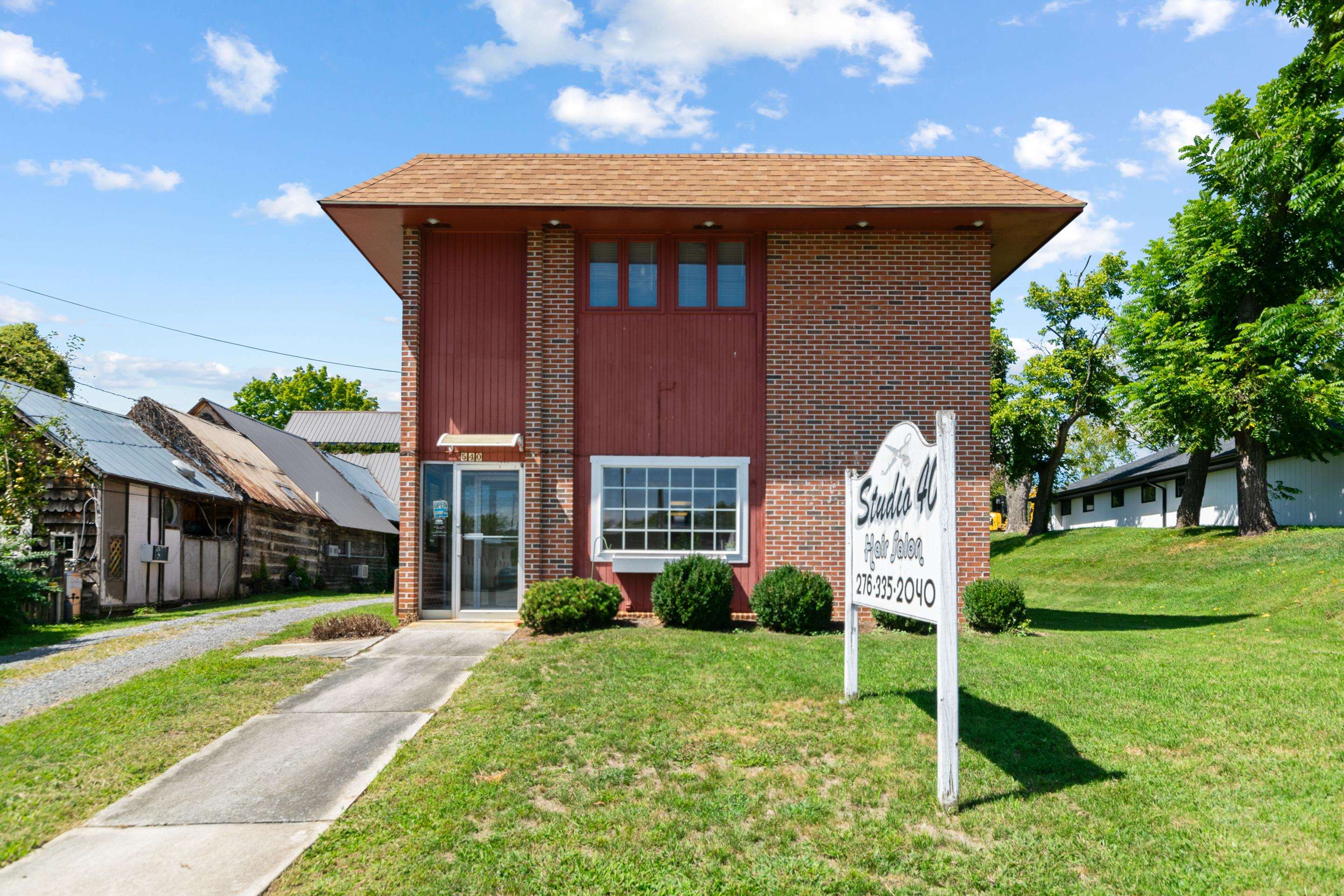 540 E Main Street Wytheville VA 24382