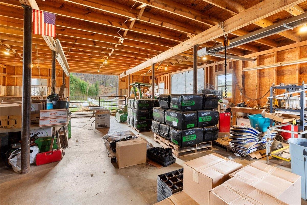 1356 Coopers Cove Road Hardy VA 24101