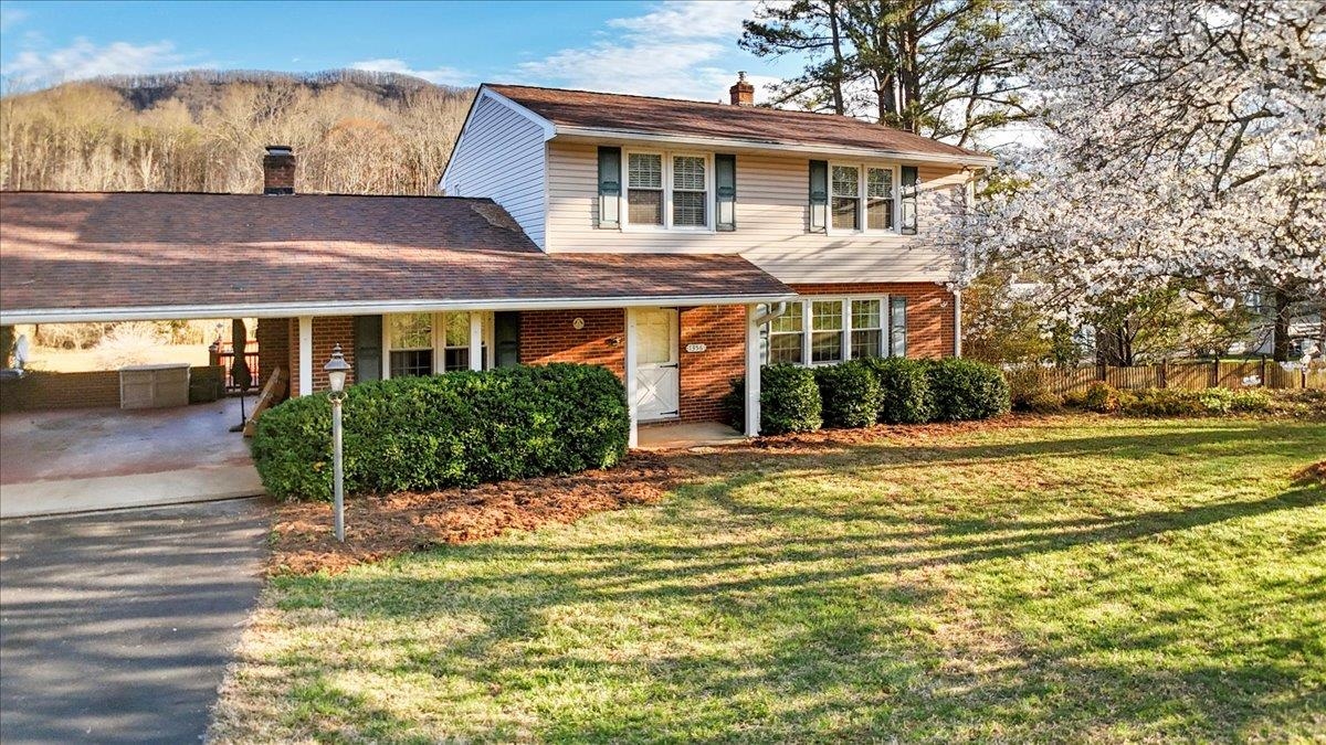 1356 Coopers Cove Road Hardy VA 24101