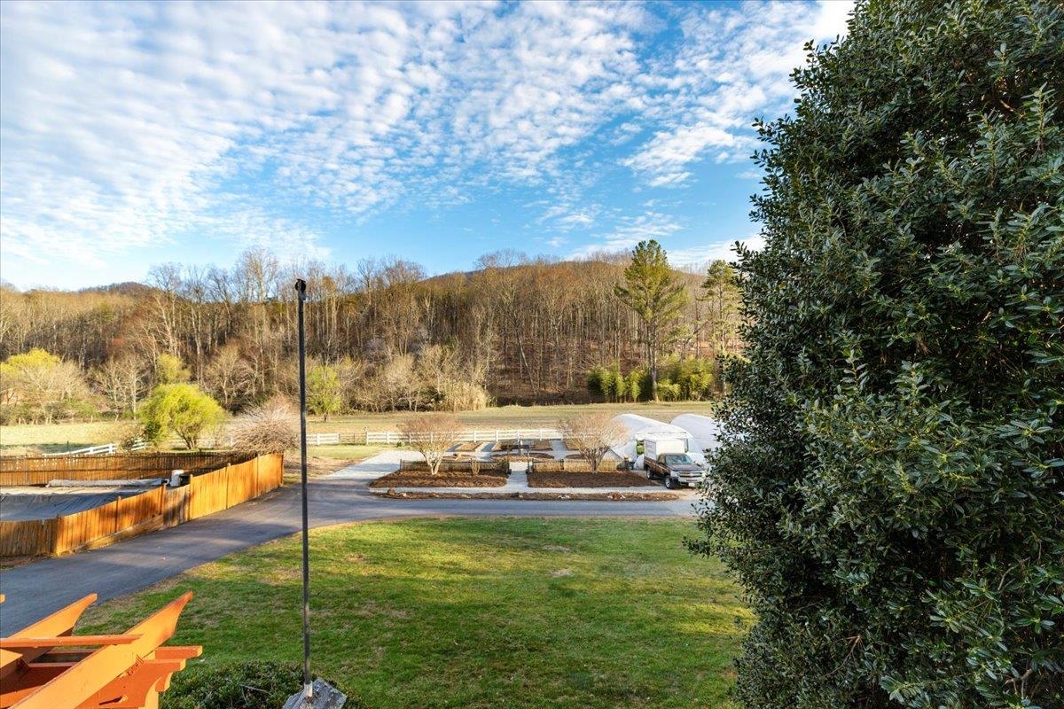 1356 Coopers Cove Road Hardy VA 24101