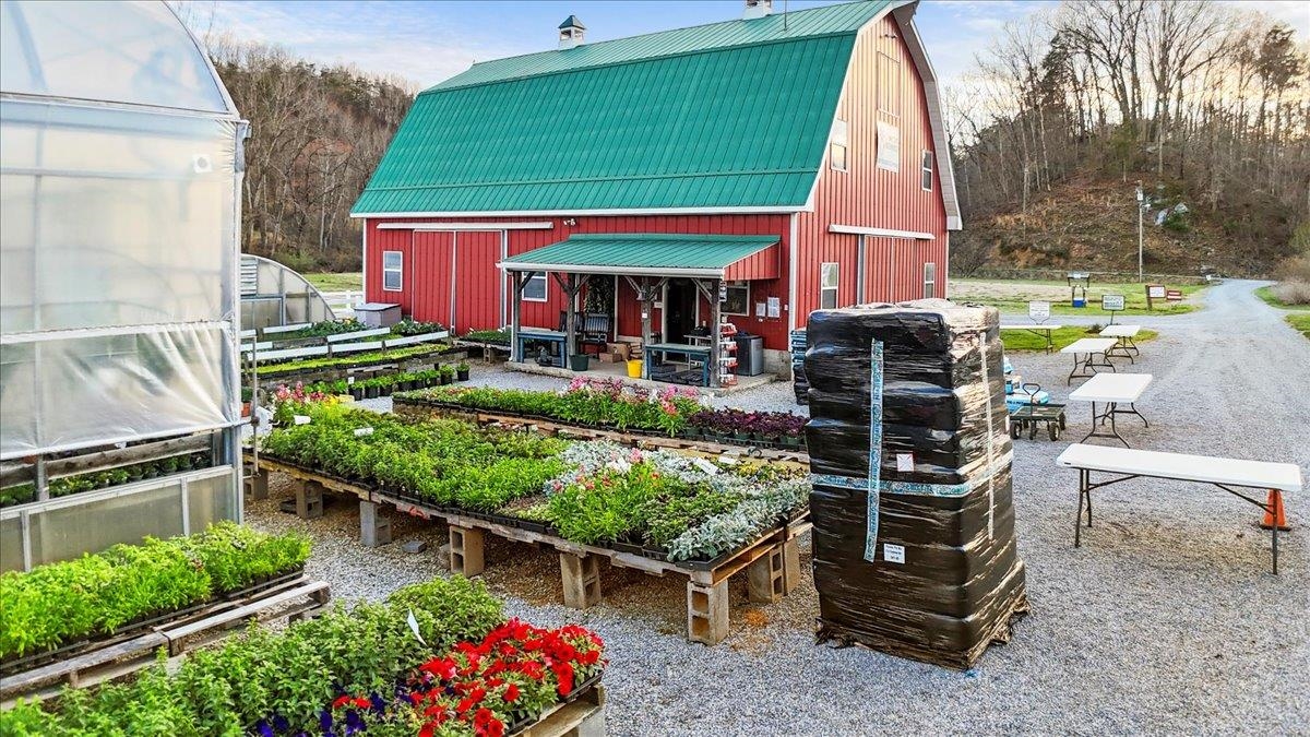 1356 Coopers Cove Road Hardy VA 24101