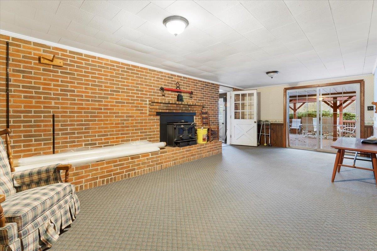 1356 Coopers Cove Road Hardy VA 24101