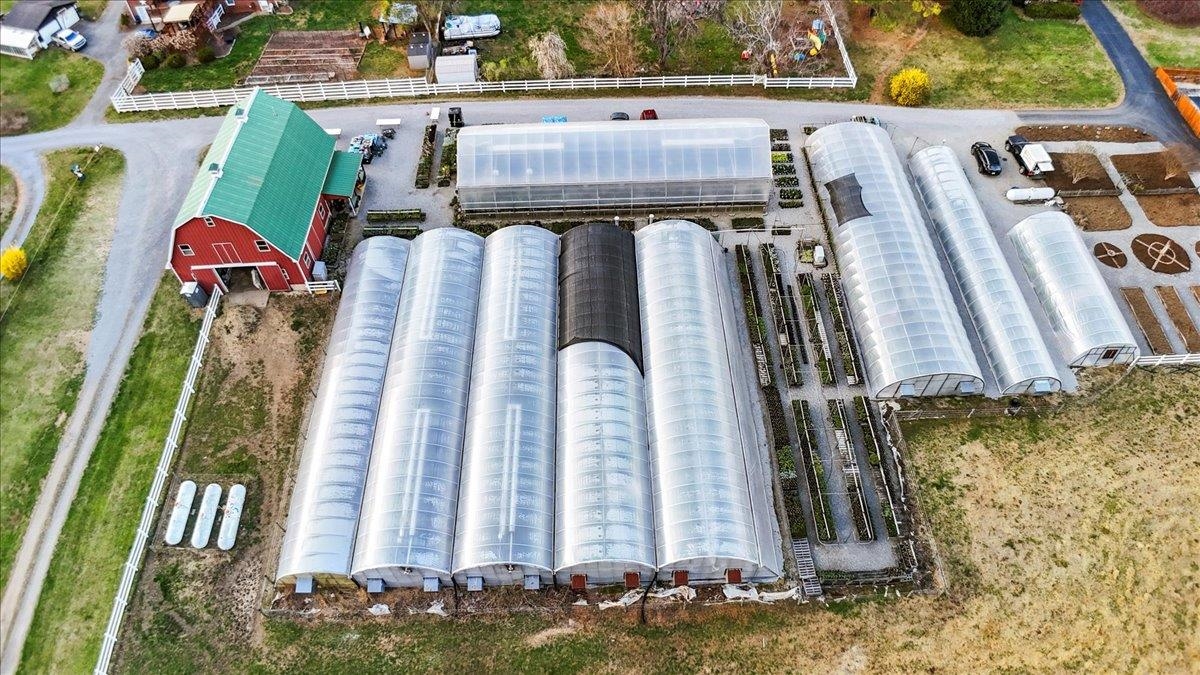 1356 Coopers Cove Road Hardy VA 24101