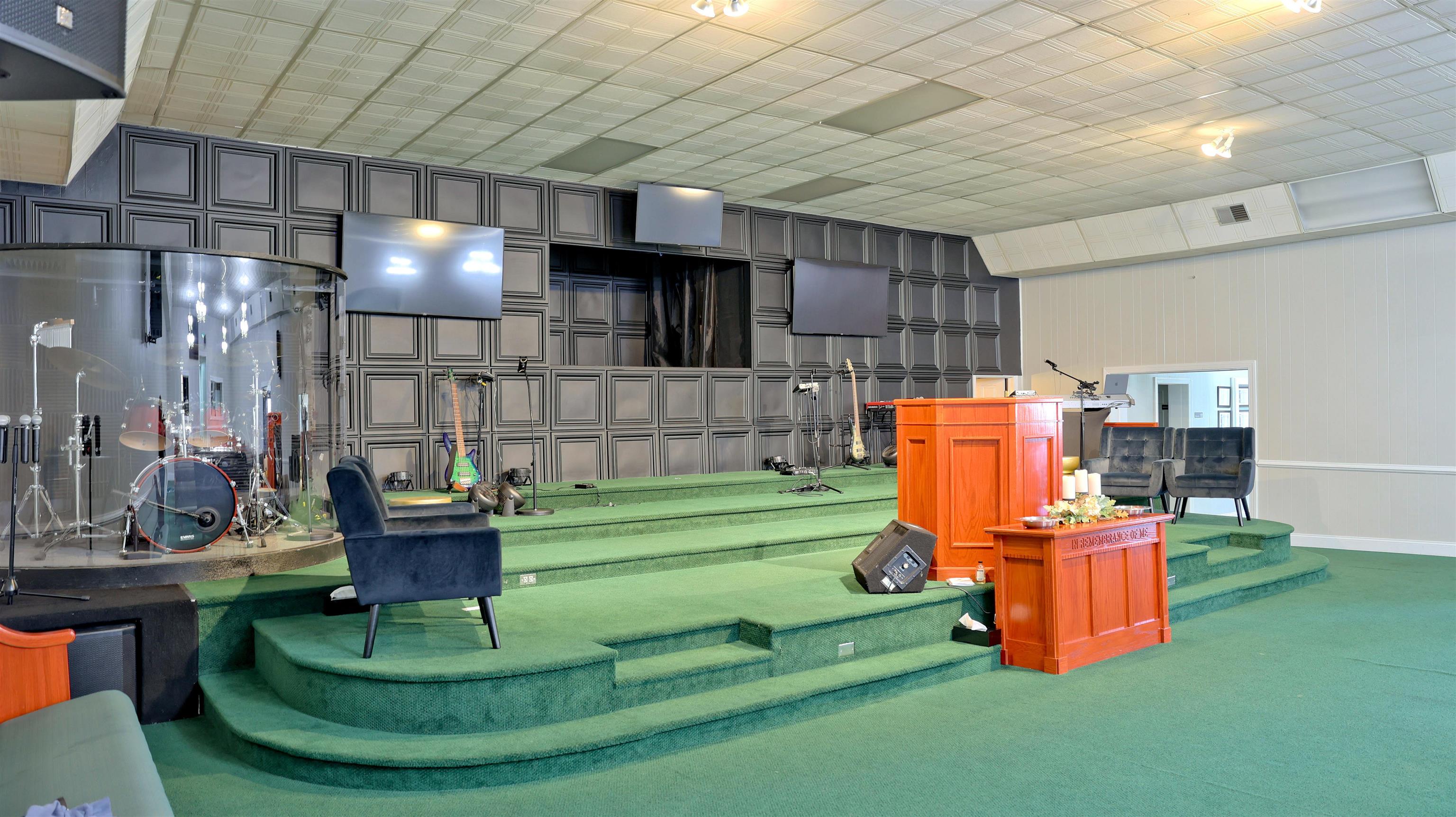 301 Bolling Street Radford VA 24141