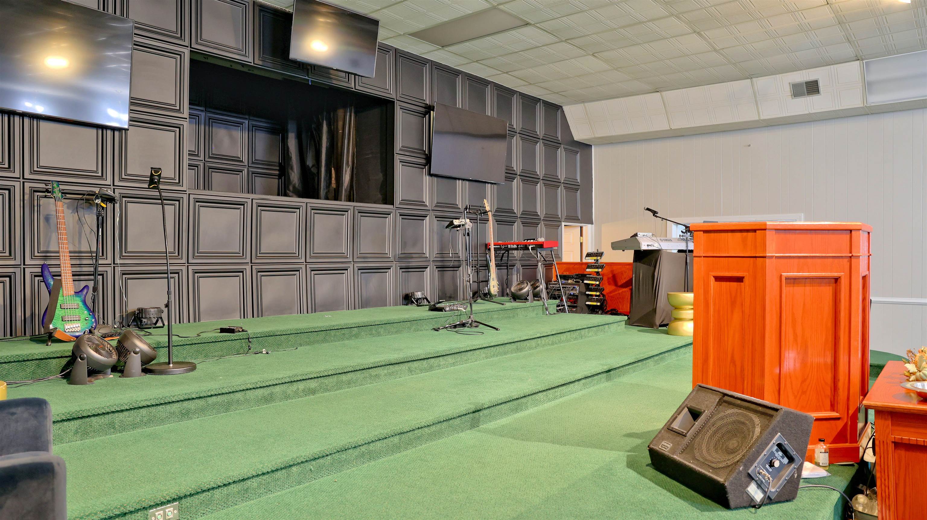 301 Bolling Street Radford VA 24141