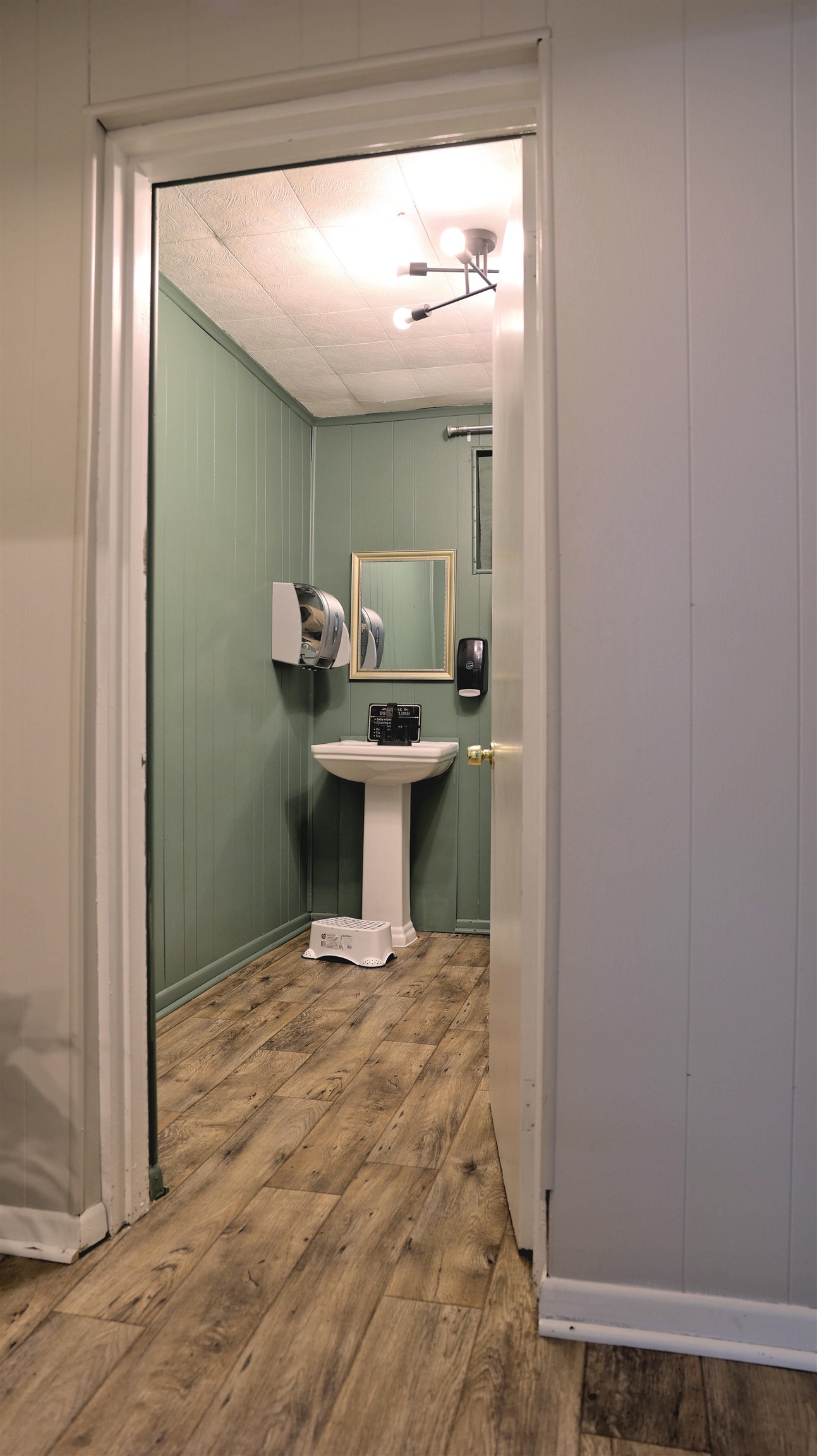 301 Bolling Street Radford VA 24141