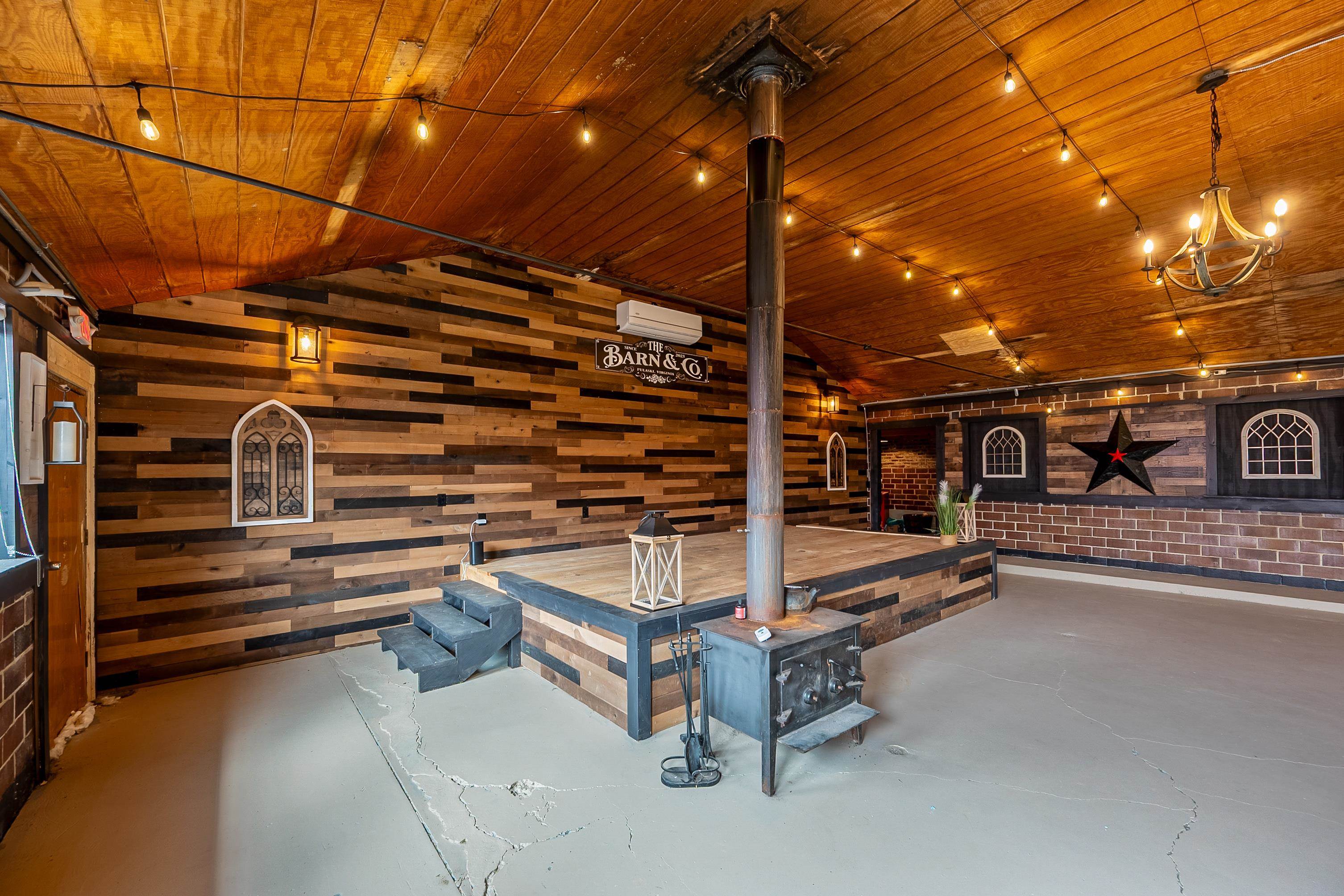 4241 Lee Highway Pulaski VA 24301