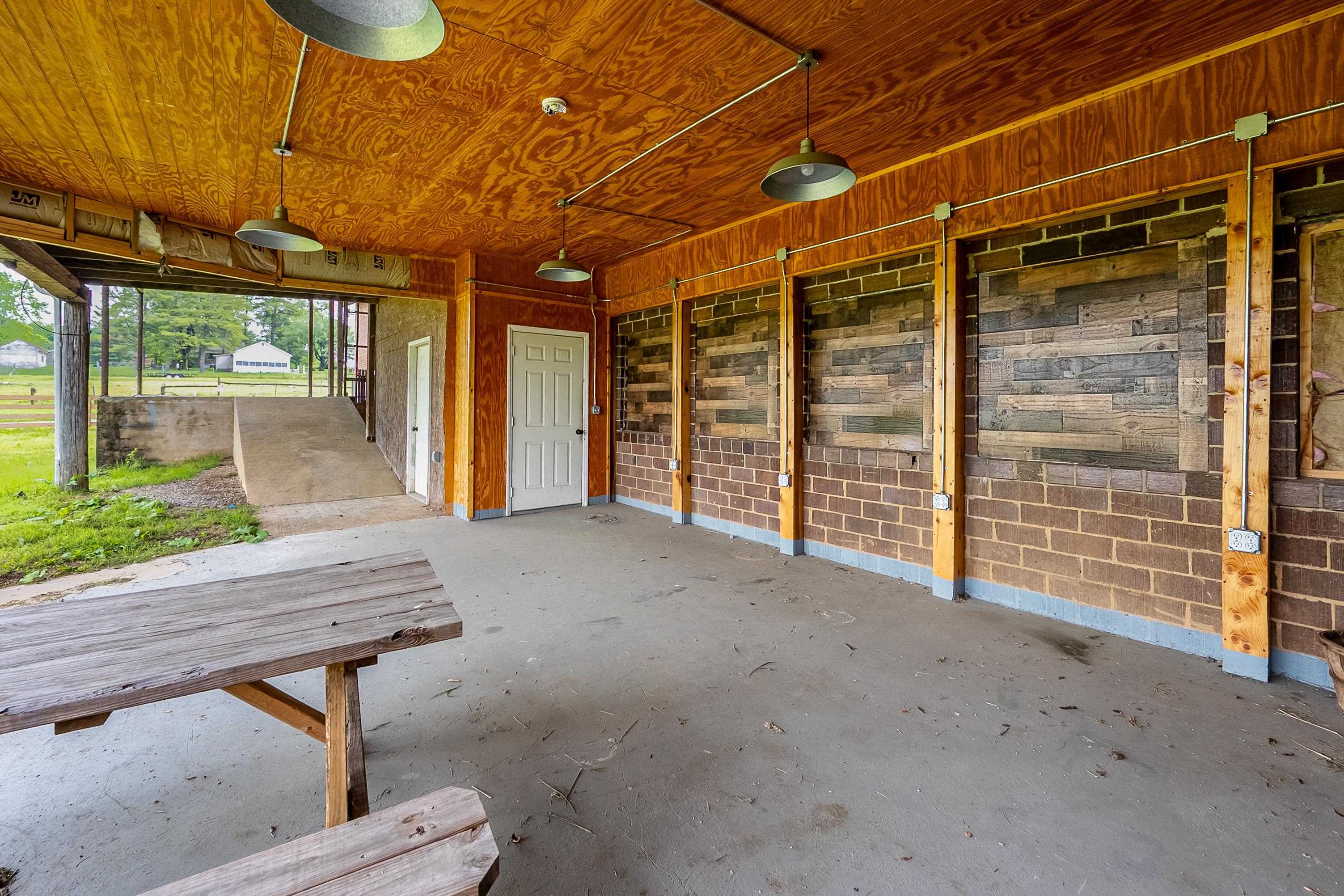 4241 Lee Highway Pulaski VA 24301