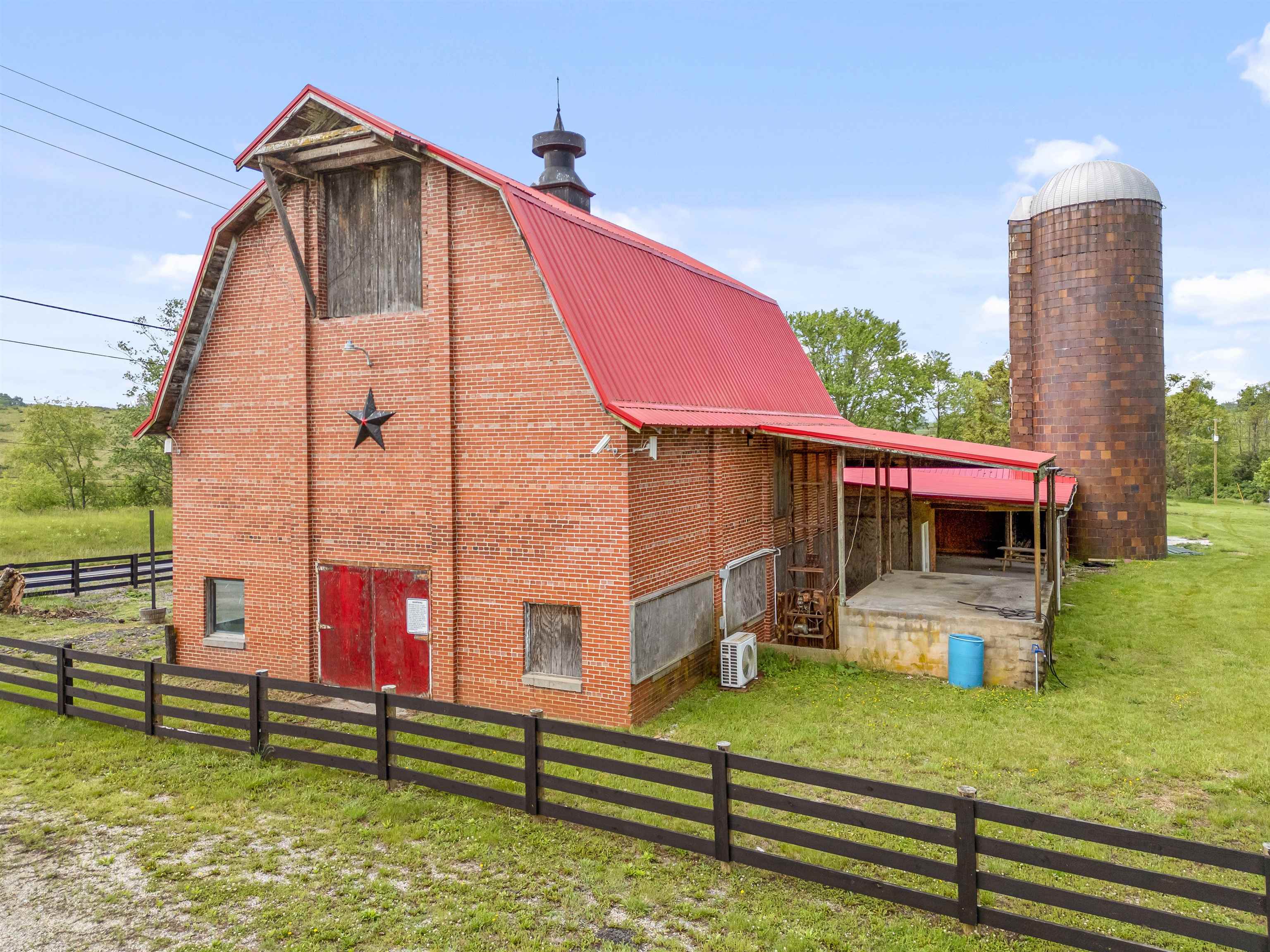 4241 Lee Highway Pulaski VA 24301