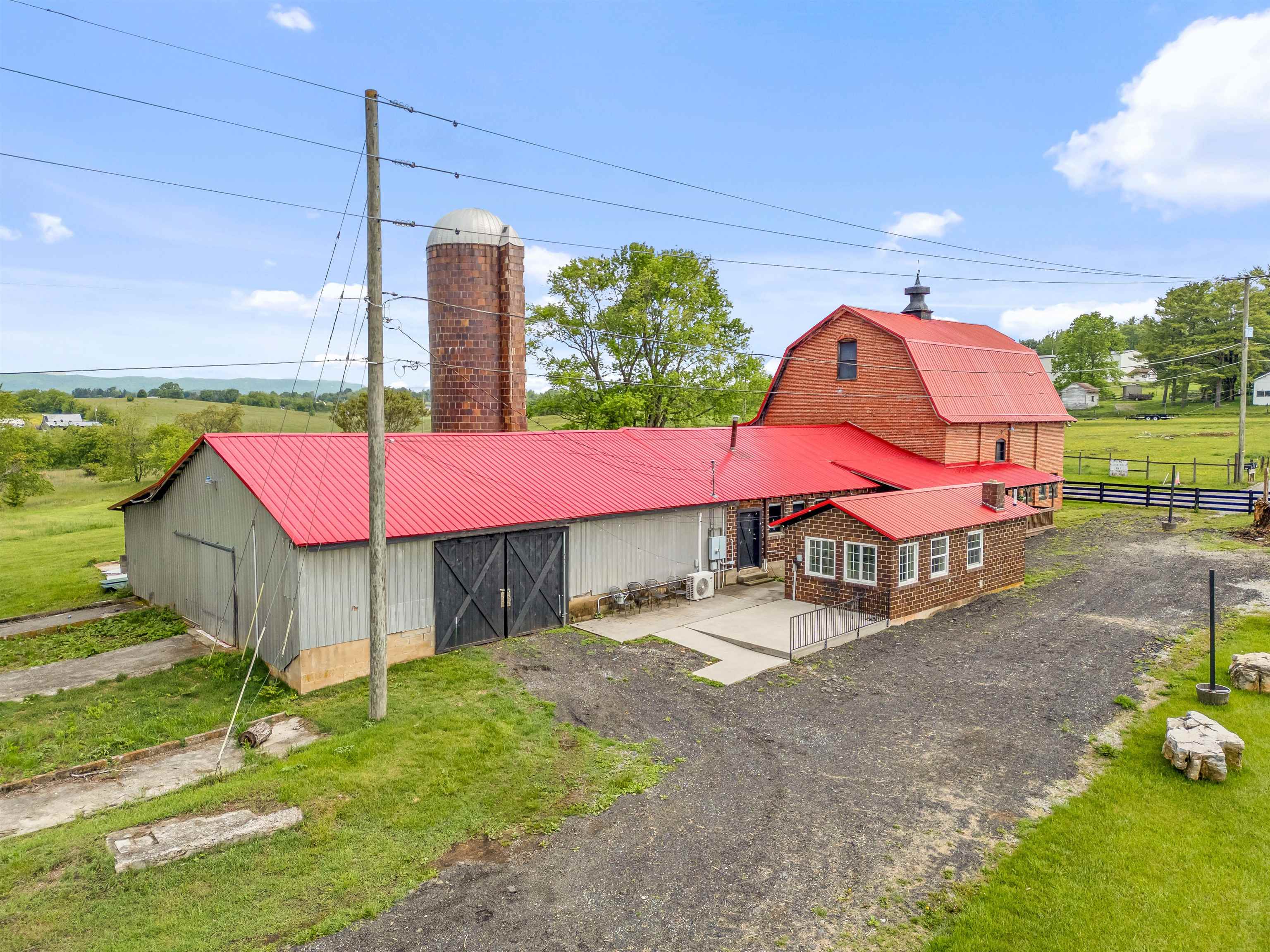 4241 Lee Highway Pulaski VA 24301