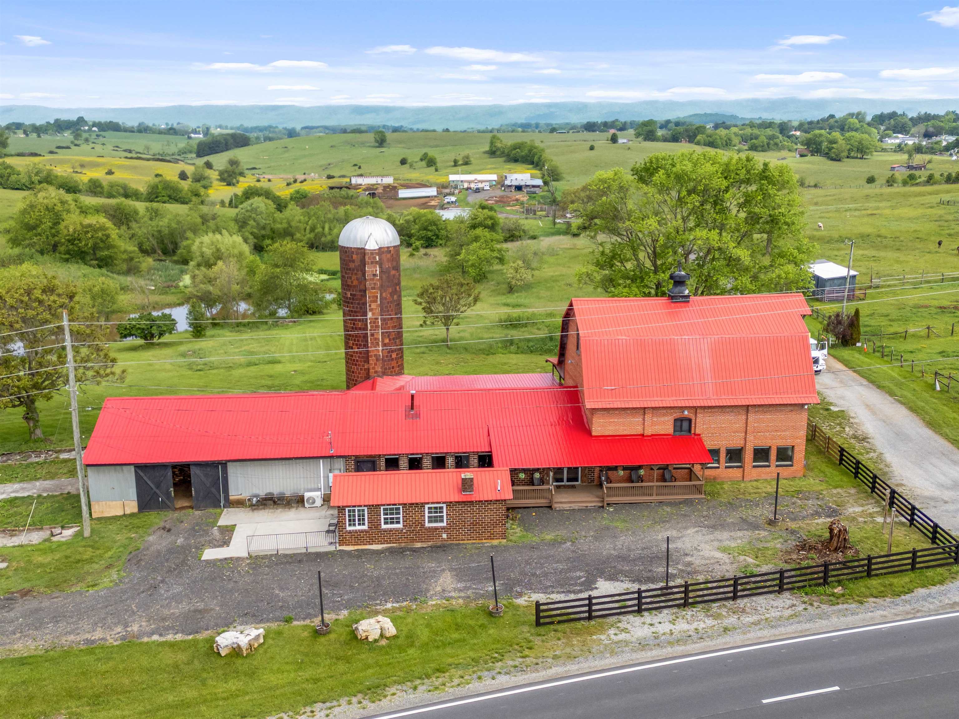 4241 Lee Highway Pulaski VA 24301