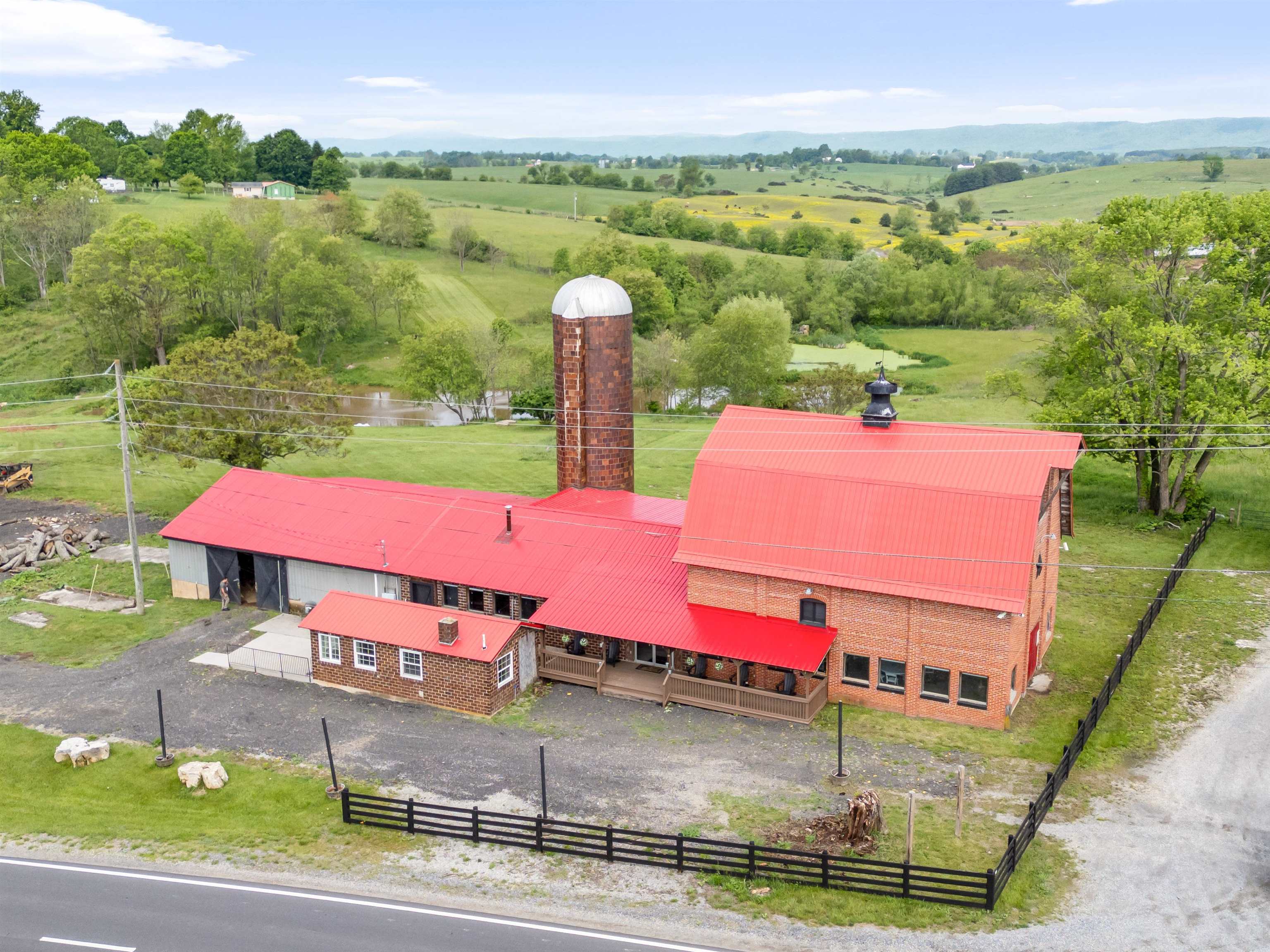 4241 Lee Highway Pulaski VA 24301