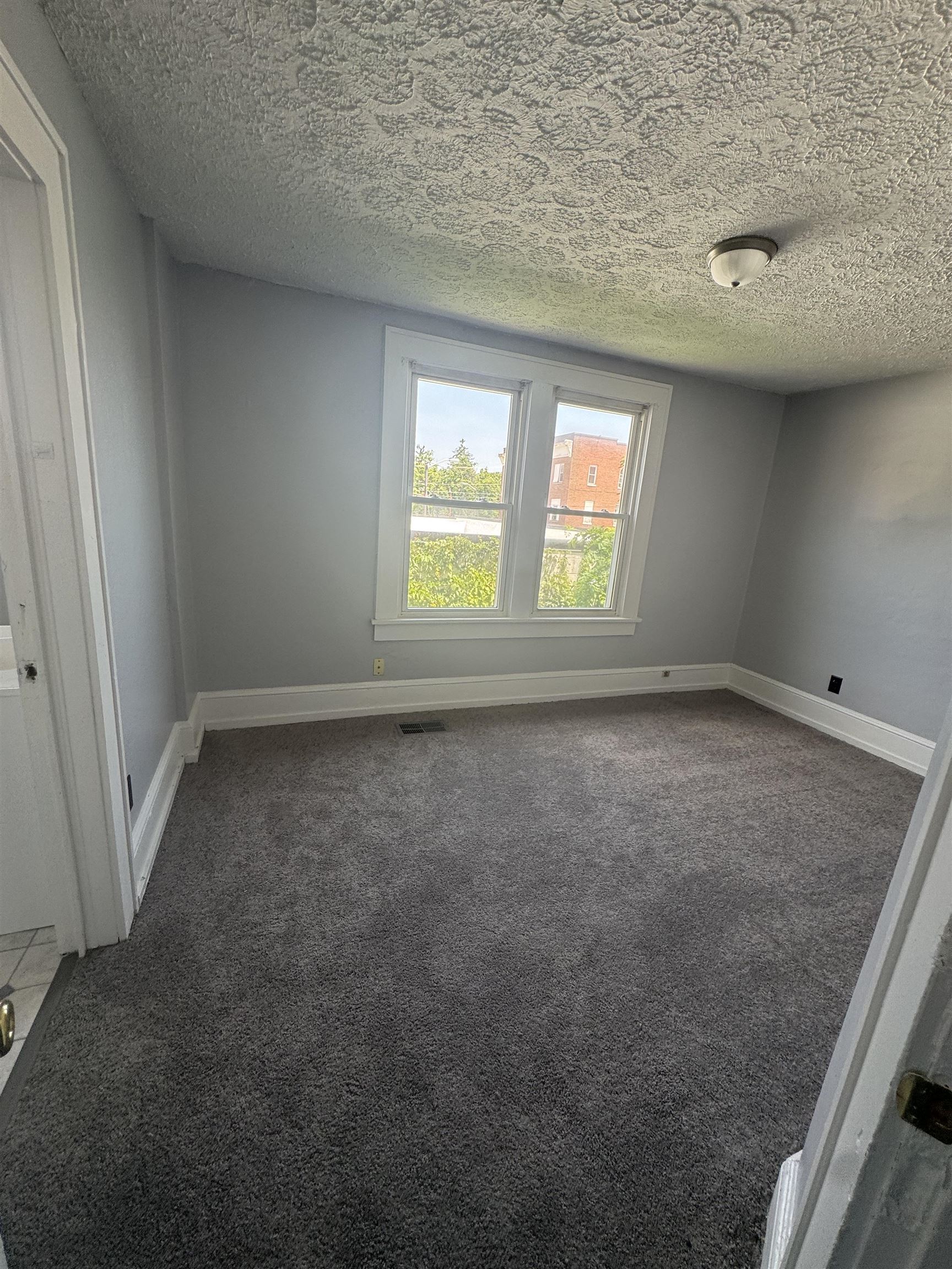 227 N Jefferson Avenue Pulaski VA 24301