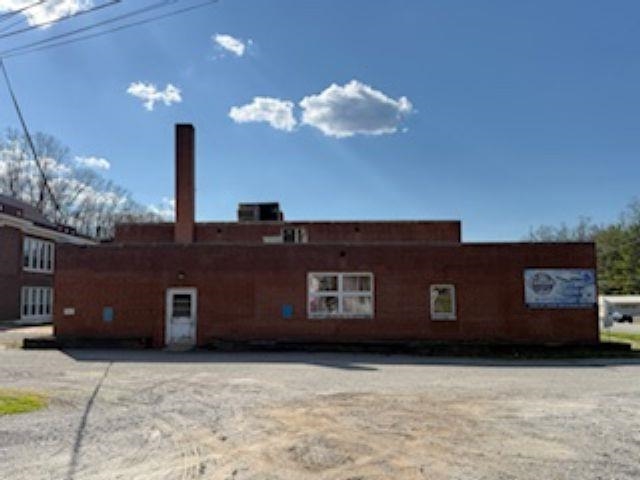 6012 Virginia Avenue Pembroke VA 24136
