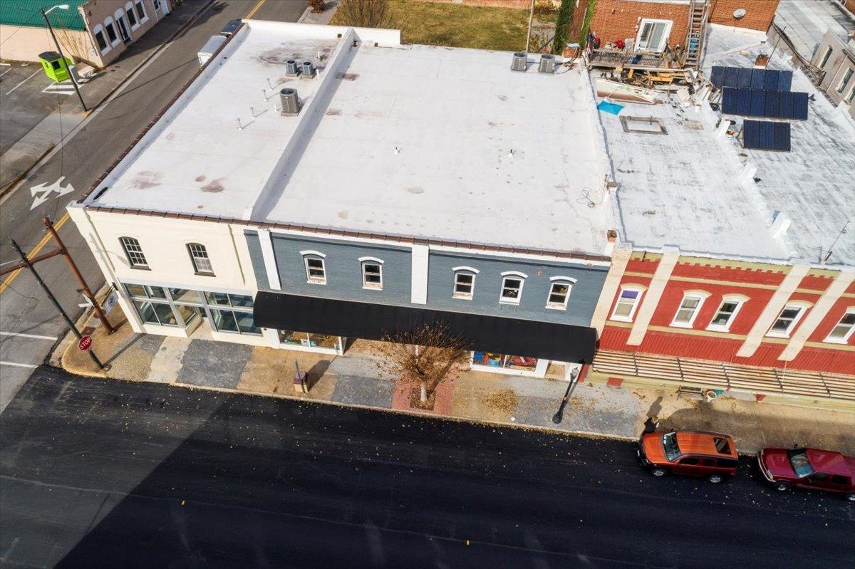 84 W Main Street Pulaski VA 24301
