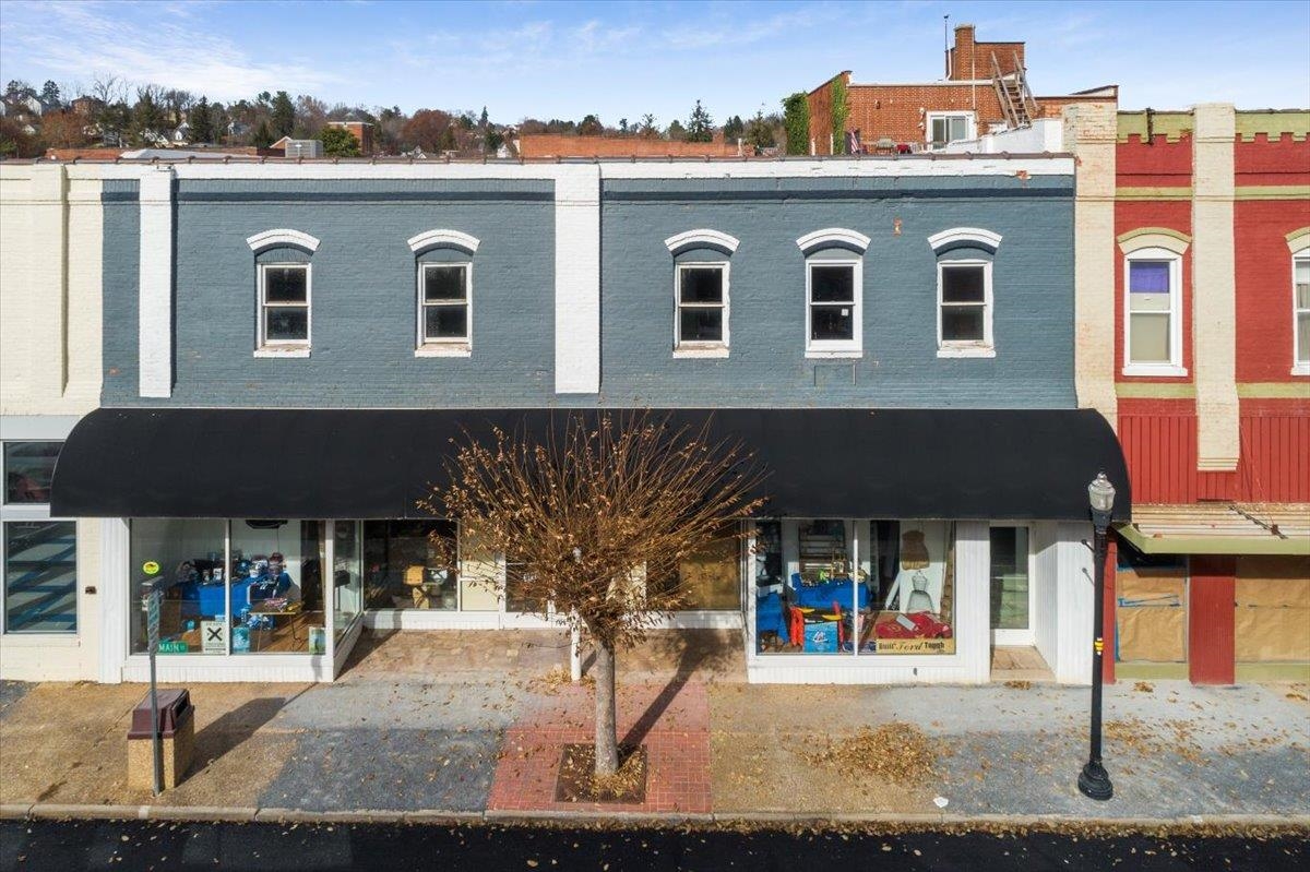 84 W Main Street Pulaski VA 24301