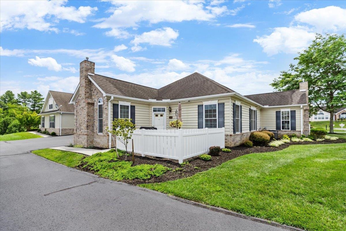 143 E Patriot Way Christiansburg VA 24073