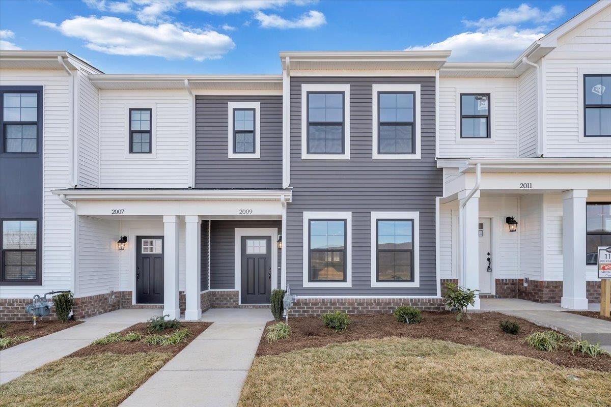 2120 Mccarters Way Blacksburg VA 24060