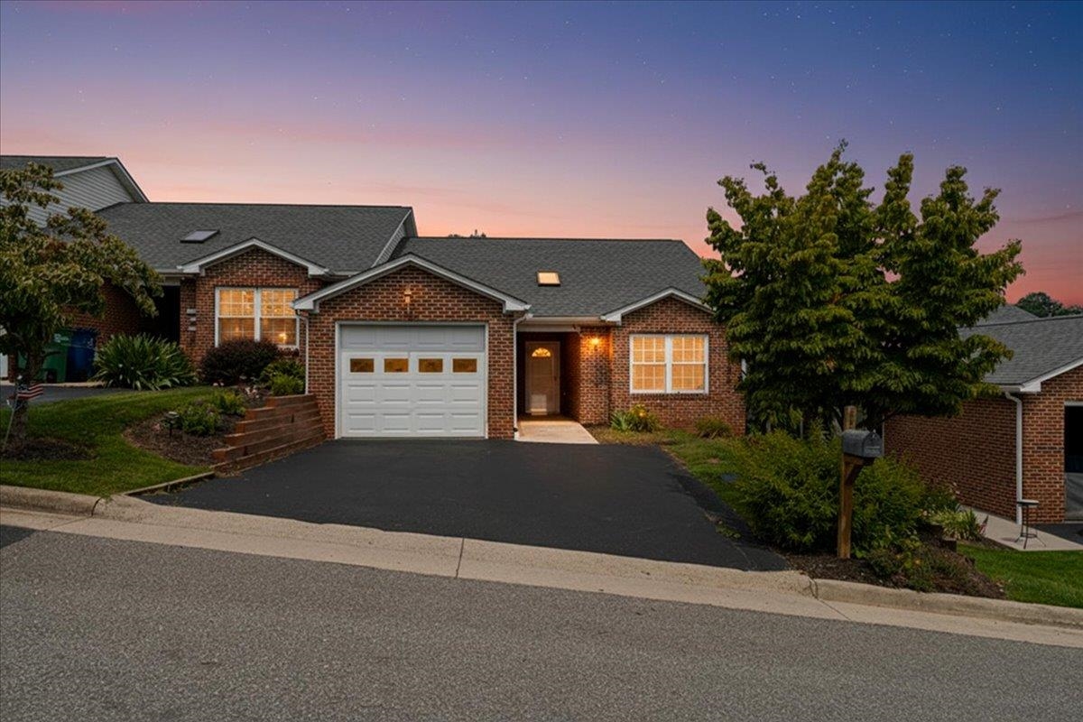 125 SE Jennifer Street Christiansburg VA 24073