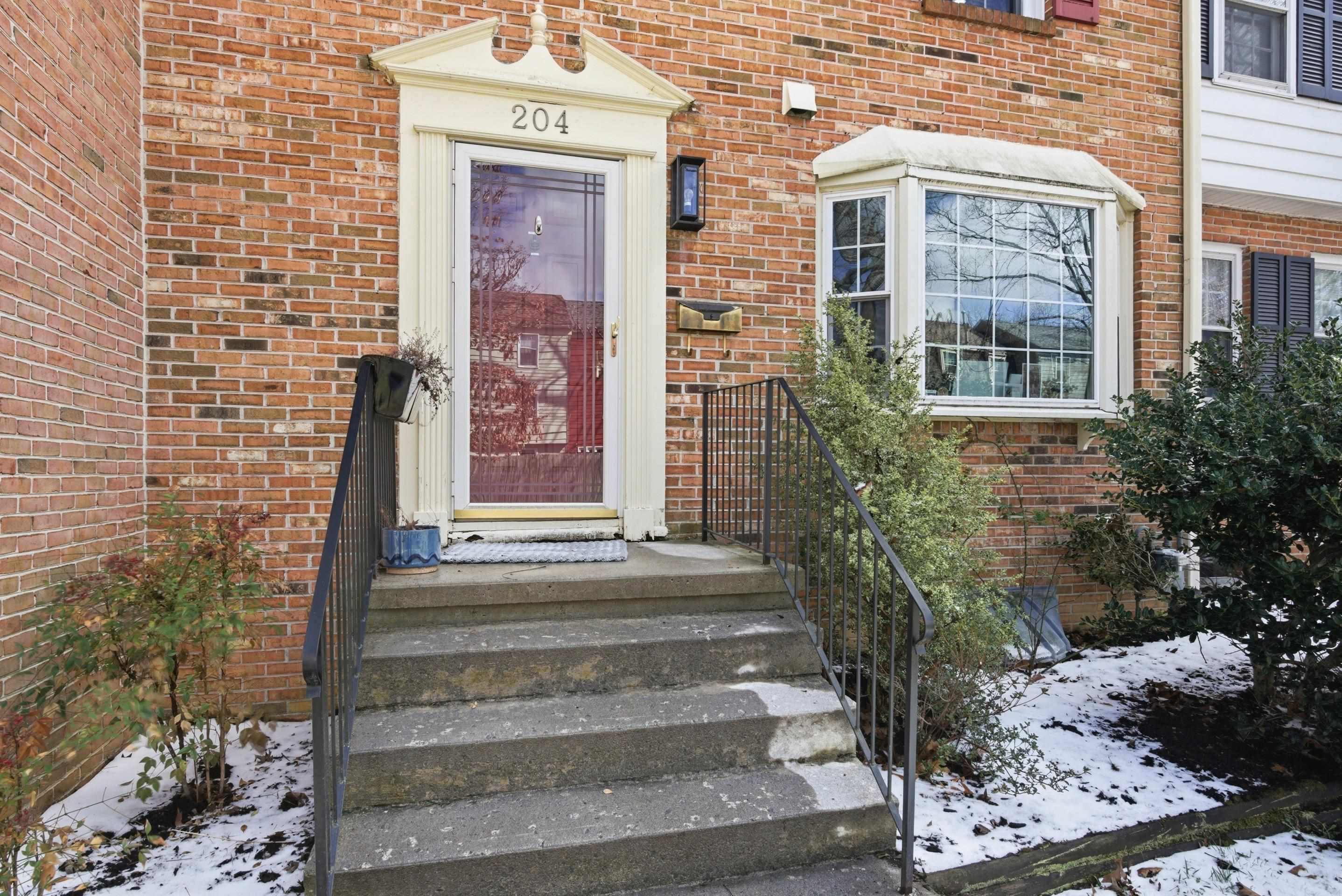 204 Huntington Lane Blacksburg VA 24060