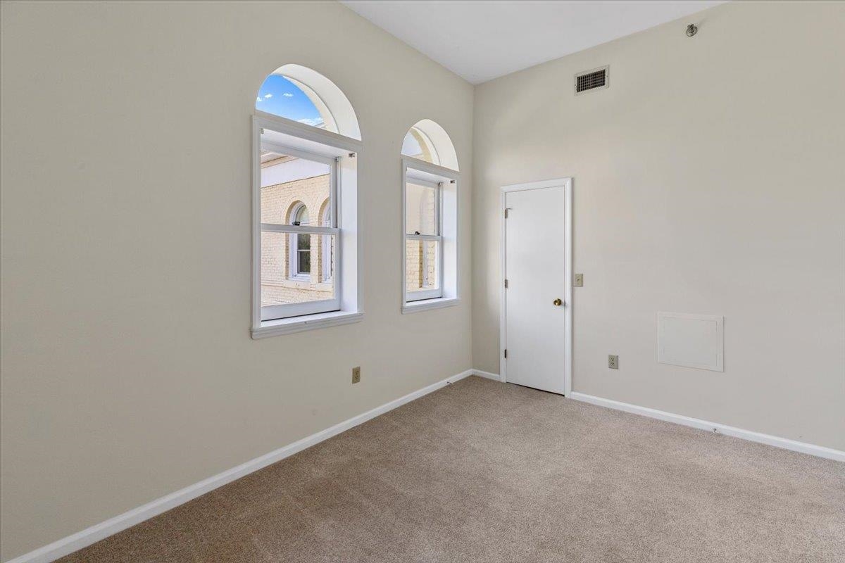 303 W Main Street Radford VA 24141