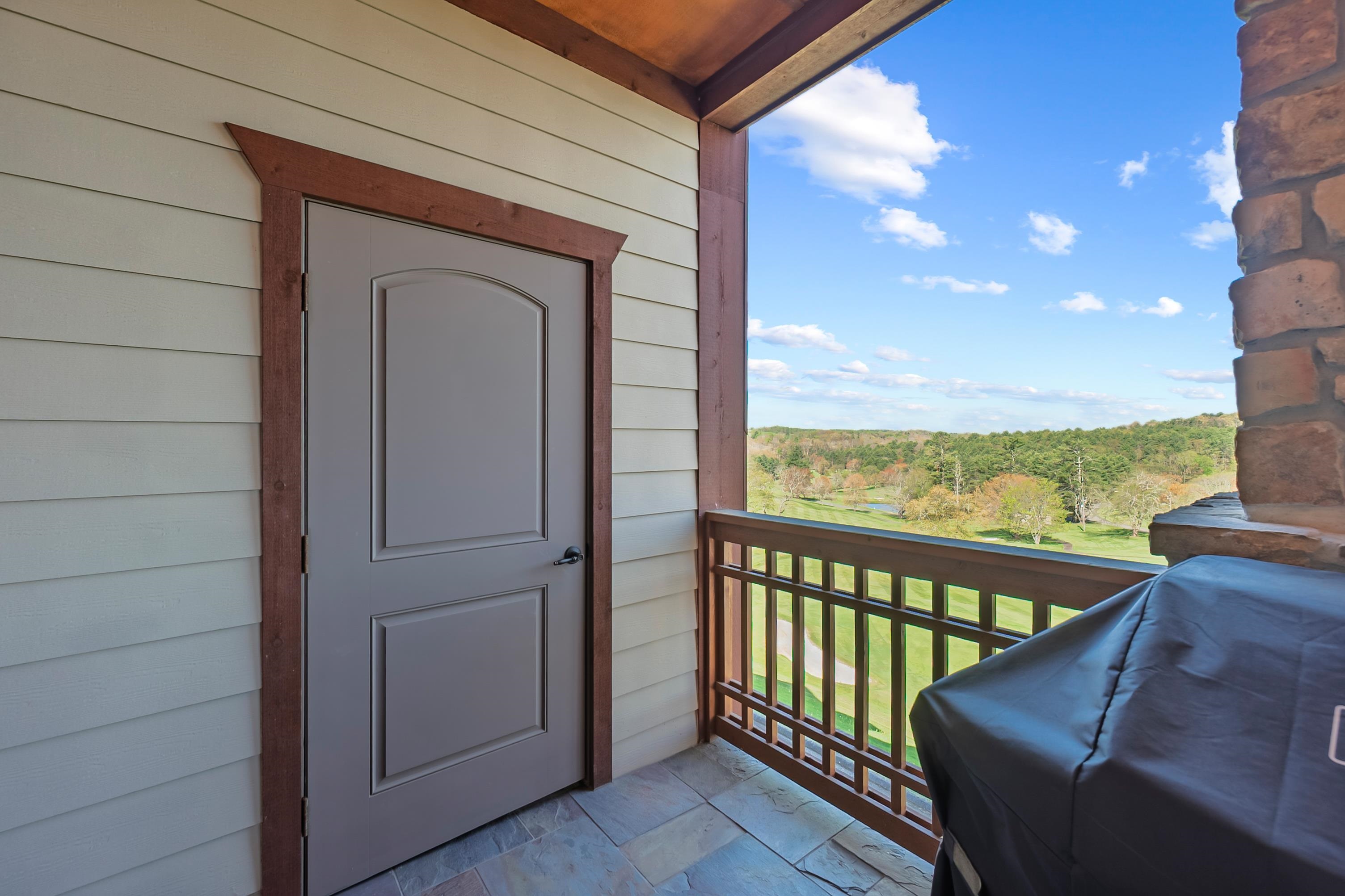 20 Golf Overlook Way Laurel Fork VA 24352