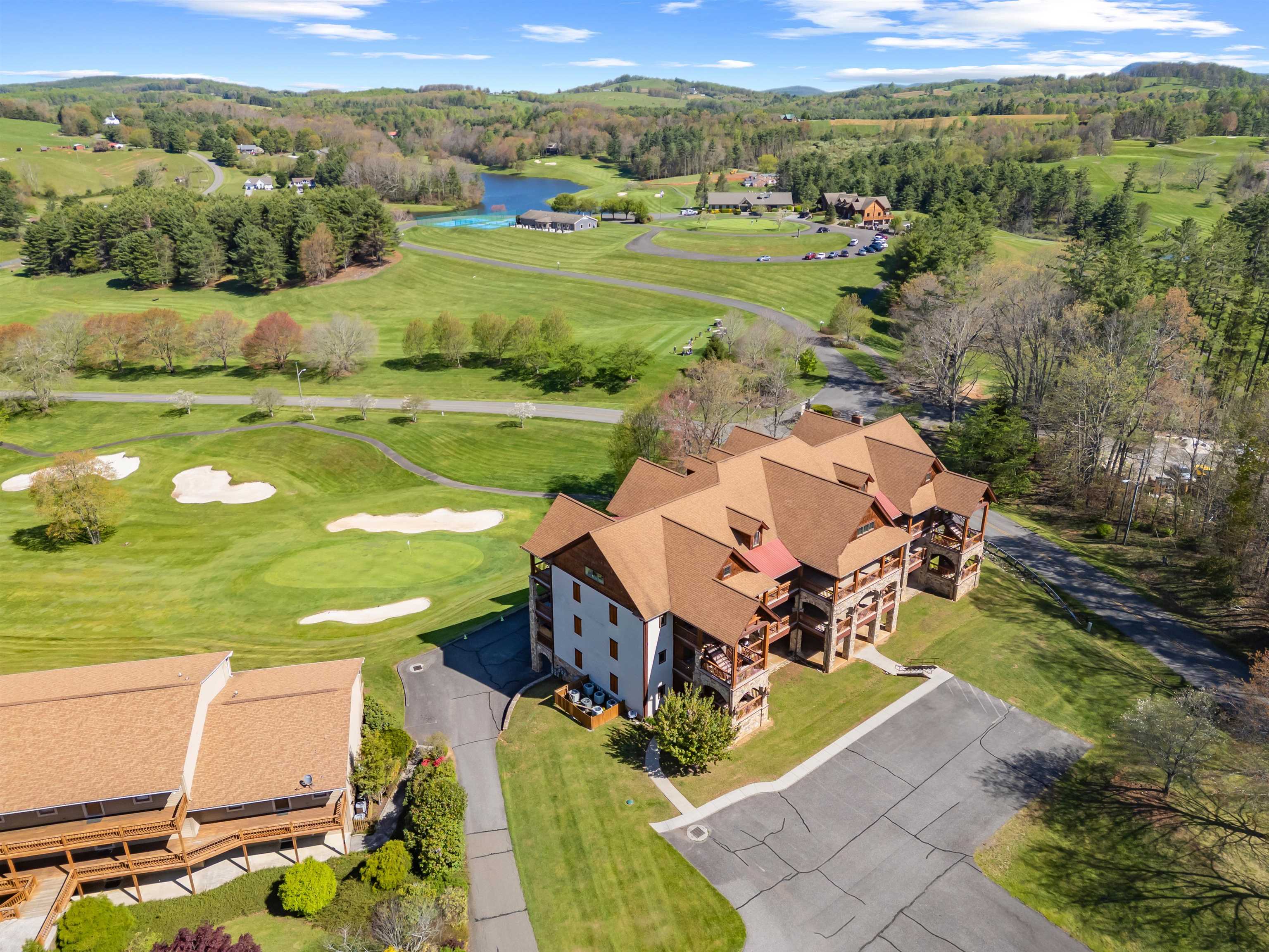 20 Golf Overlook Way Laurel Fork VA 24352