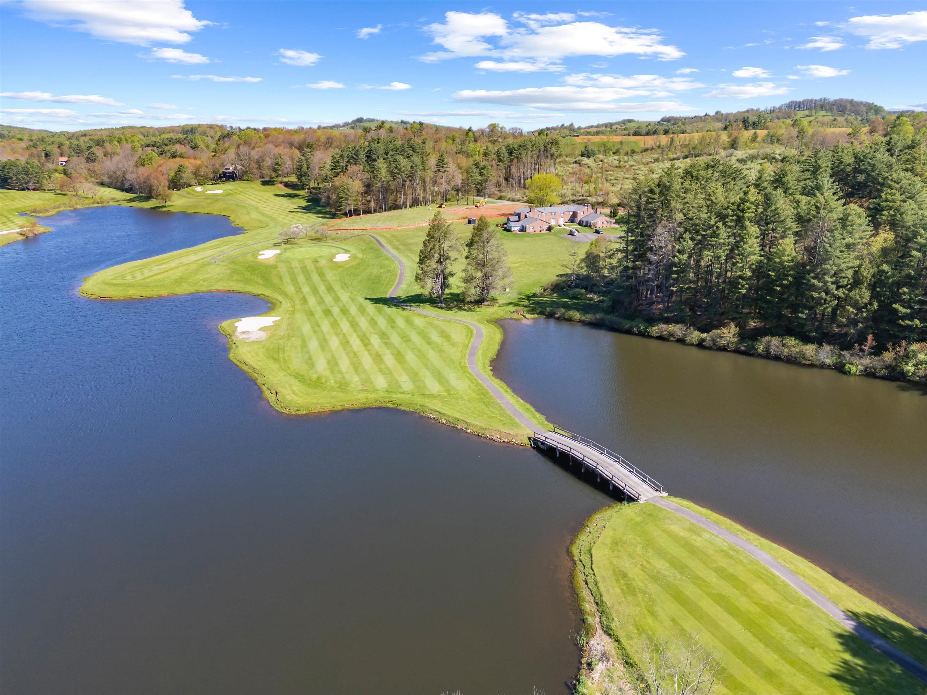 20 Golf Overlook Way Laurel Fork VA 24352