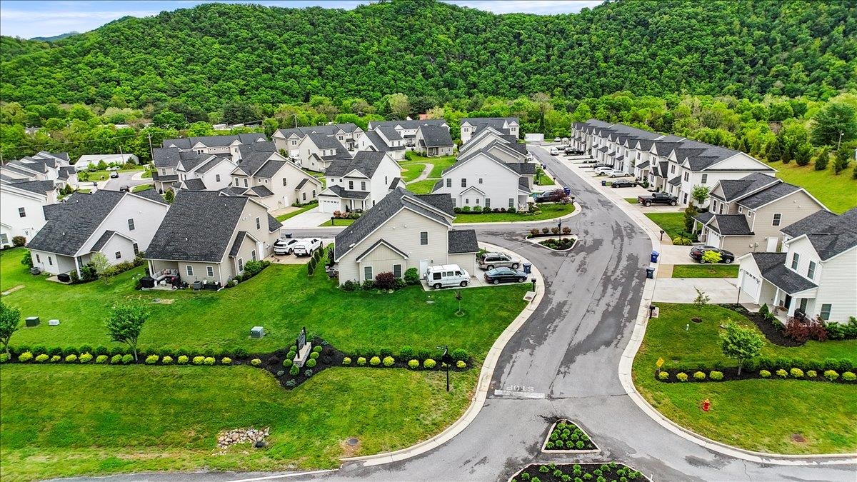 281 Louise Lane Elliston VA 24087