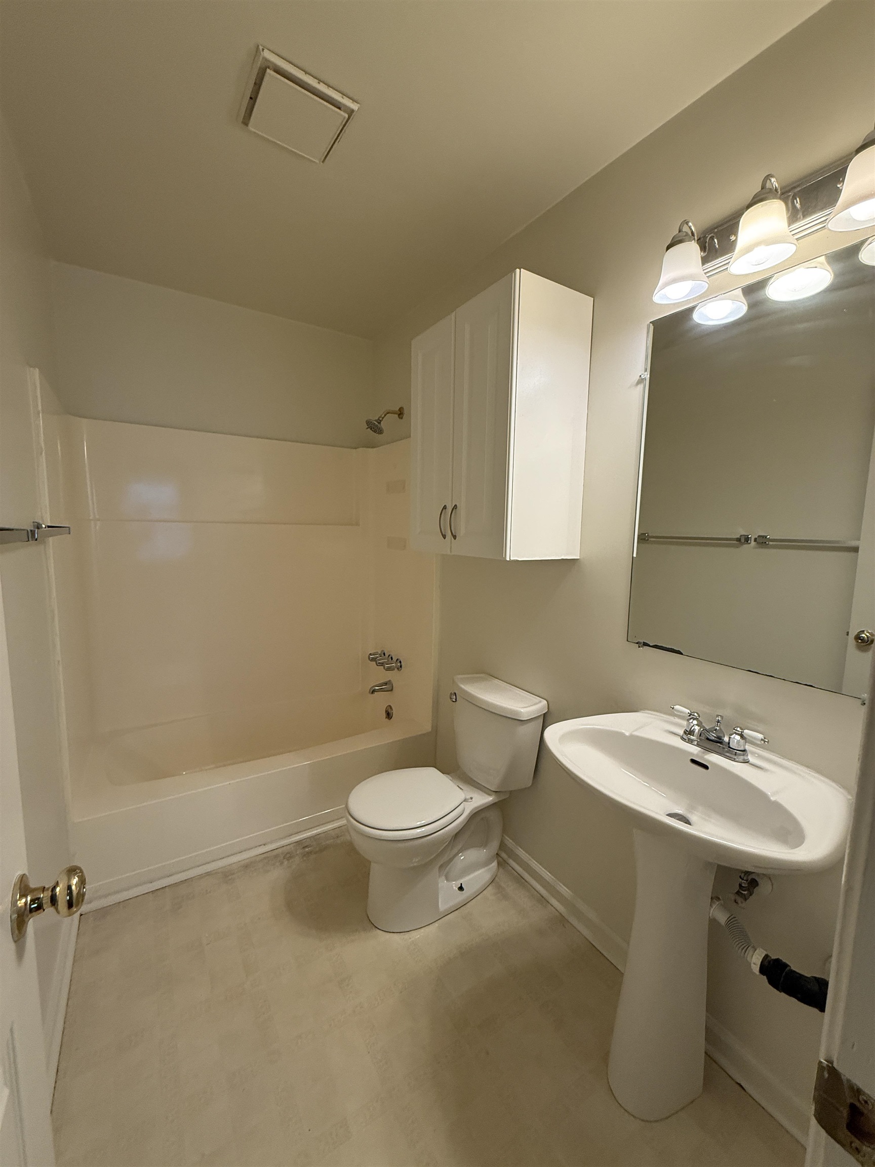 2709 Newton Court Blacksburg VA 24060