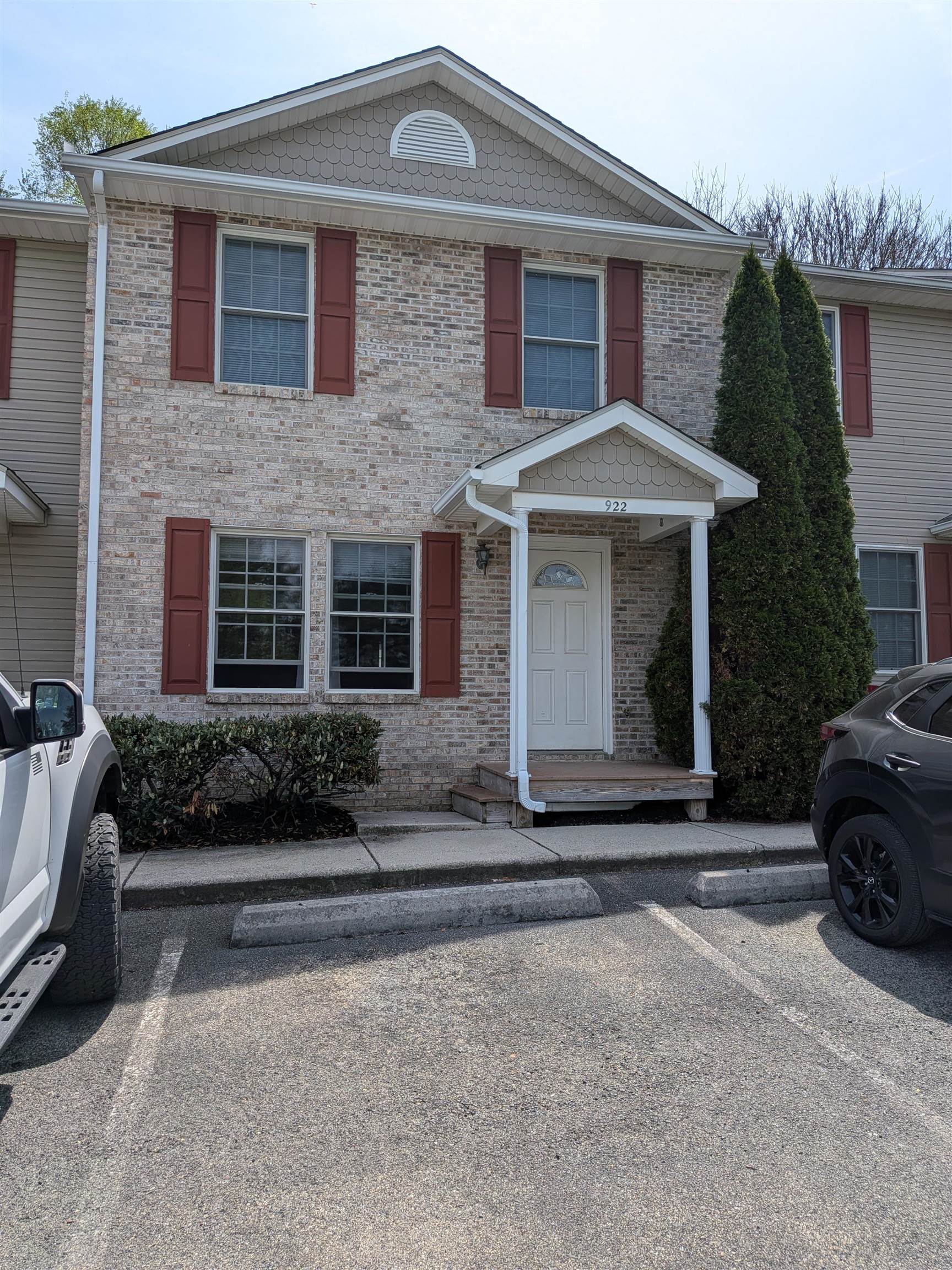 922 2nd Street Radford VA 24141
