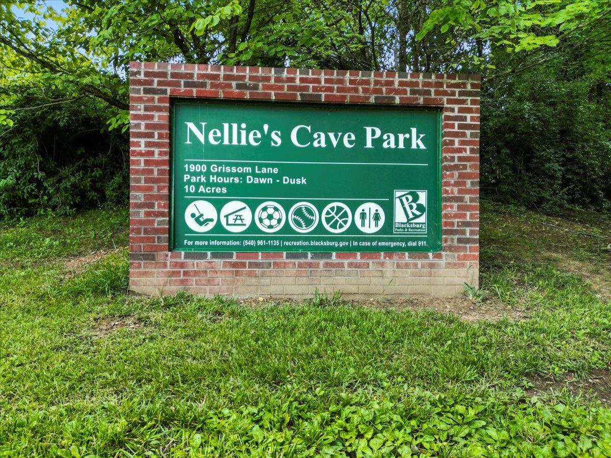 422 Marlington Street Blacksburg VA 24060