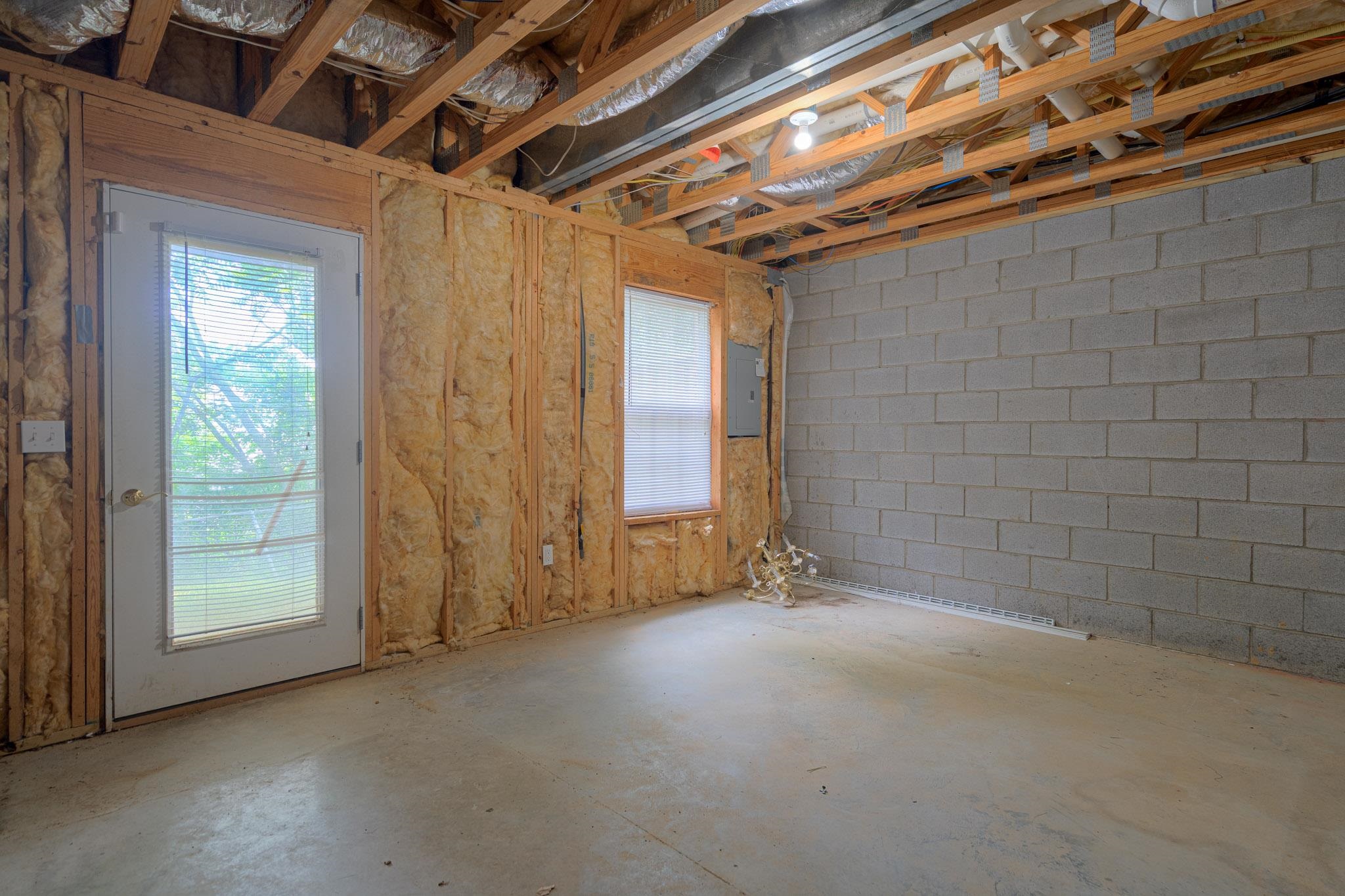 1115 Oaktree Boulevard Christiansburg VA 24073