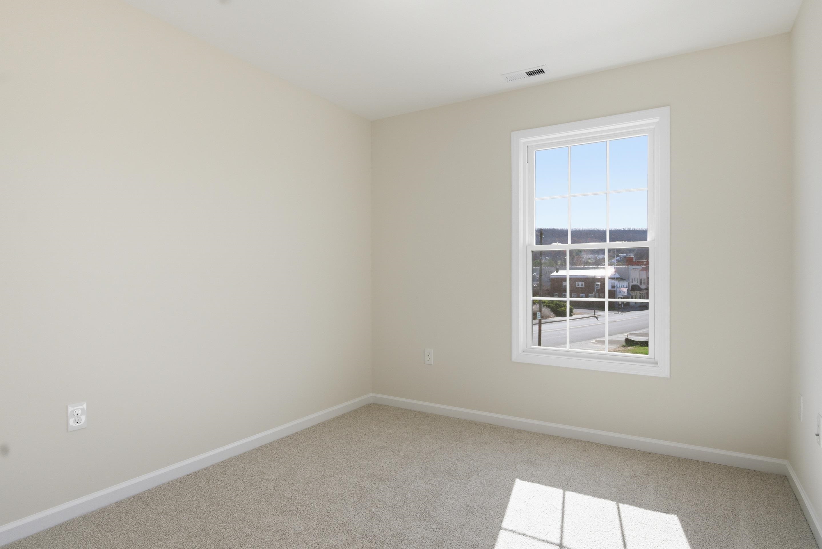 409 N Washington Avenue Pulaski VA 24301