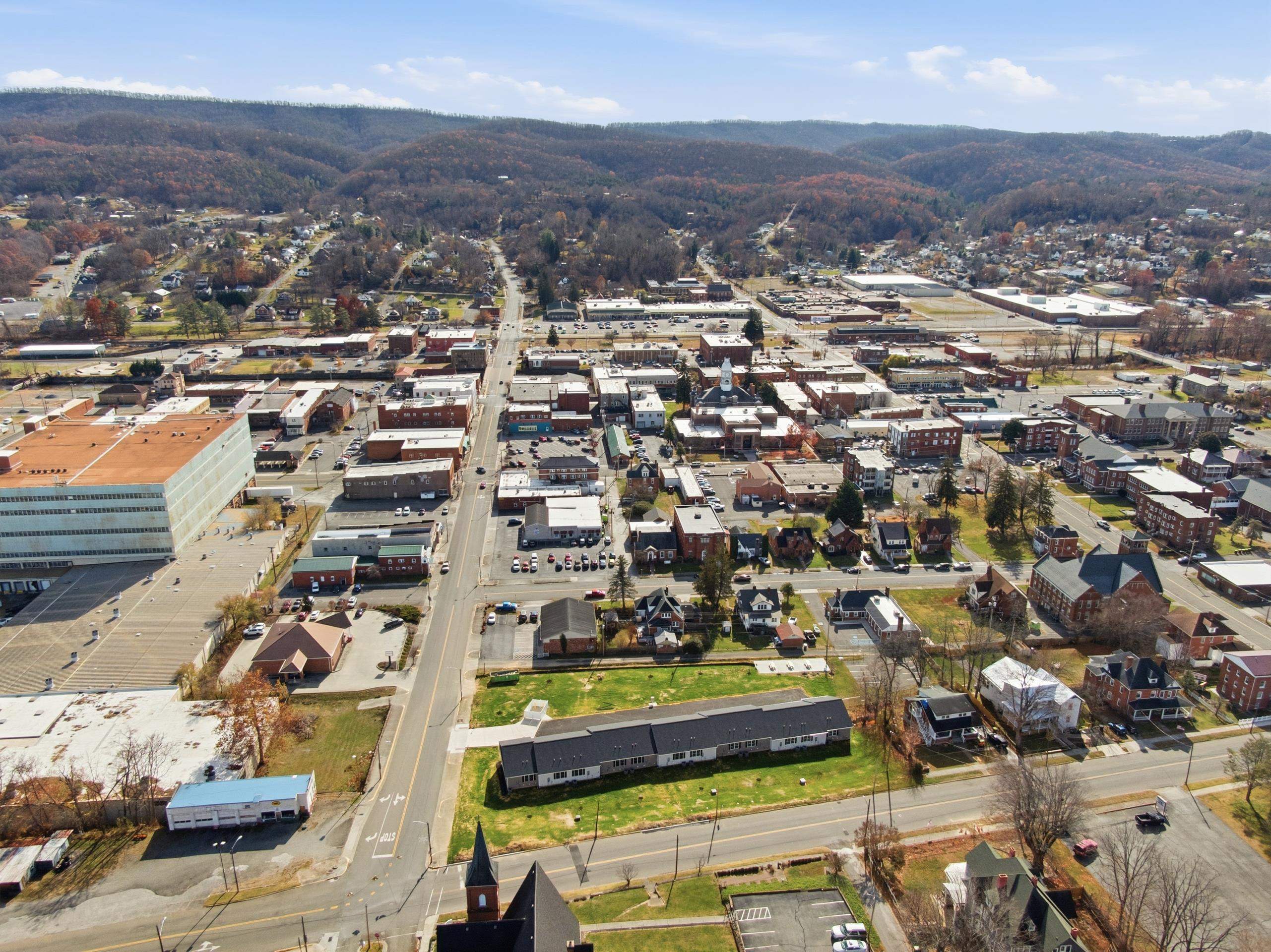 409 N Washington Avenue Pulaski VA 24301