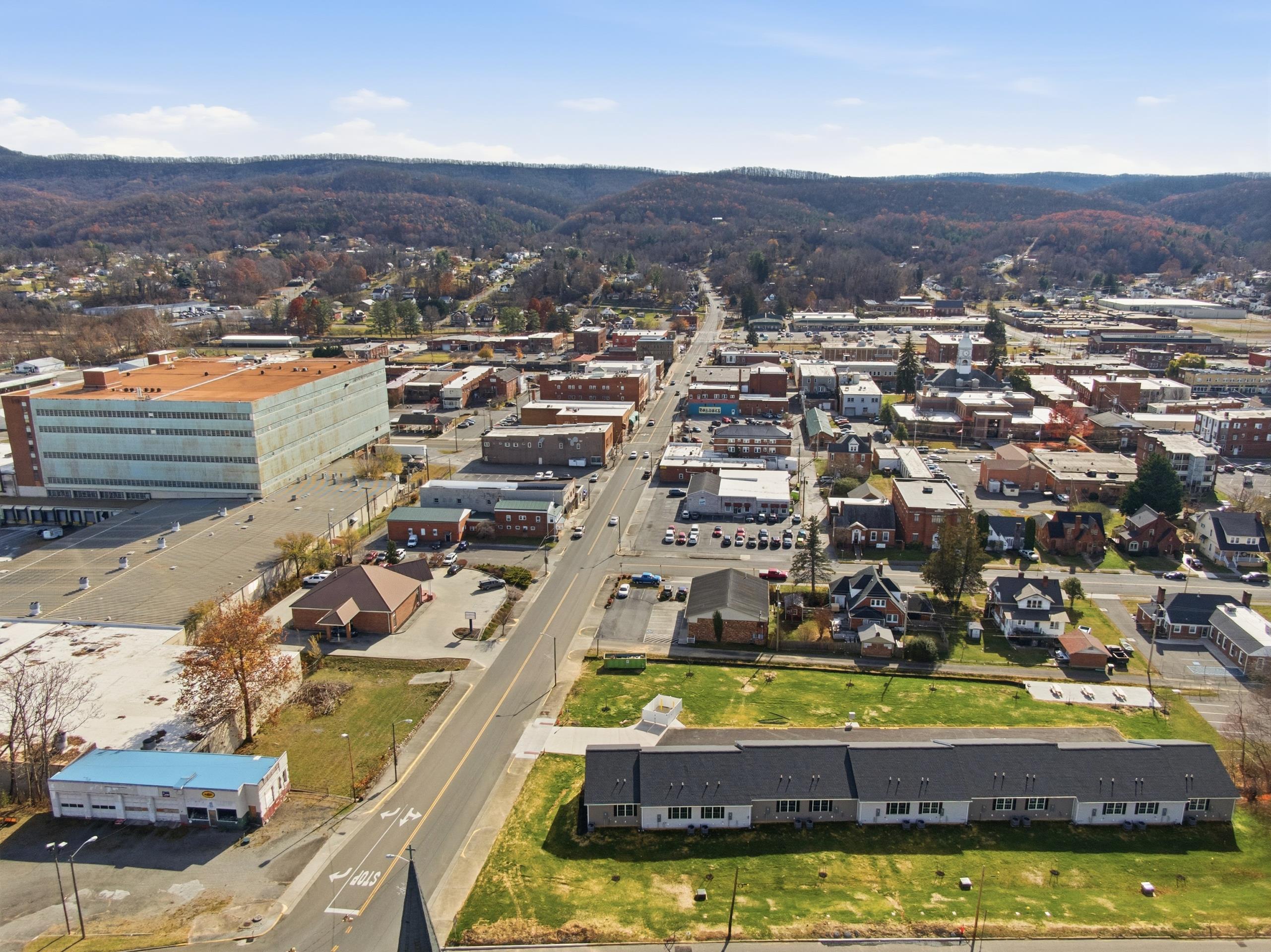 409 N Washington Avenue Pulaski VA 24301