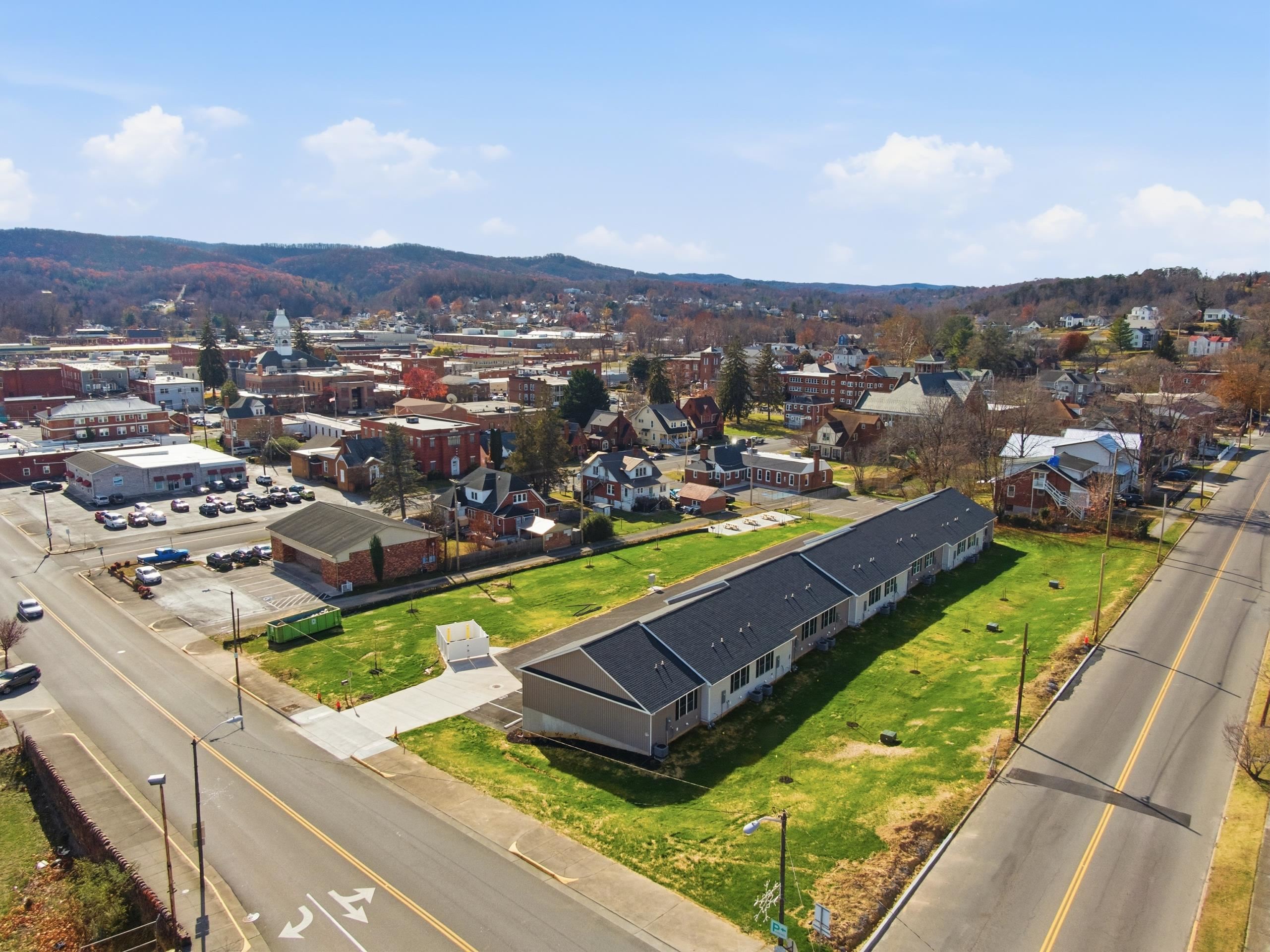 409 N Washington Avenue Pulaski VA 24301
