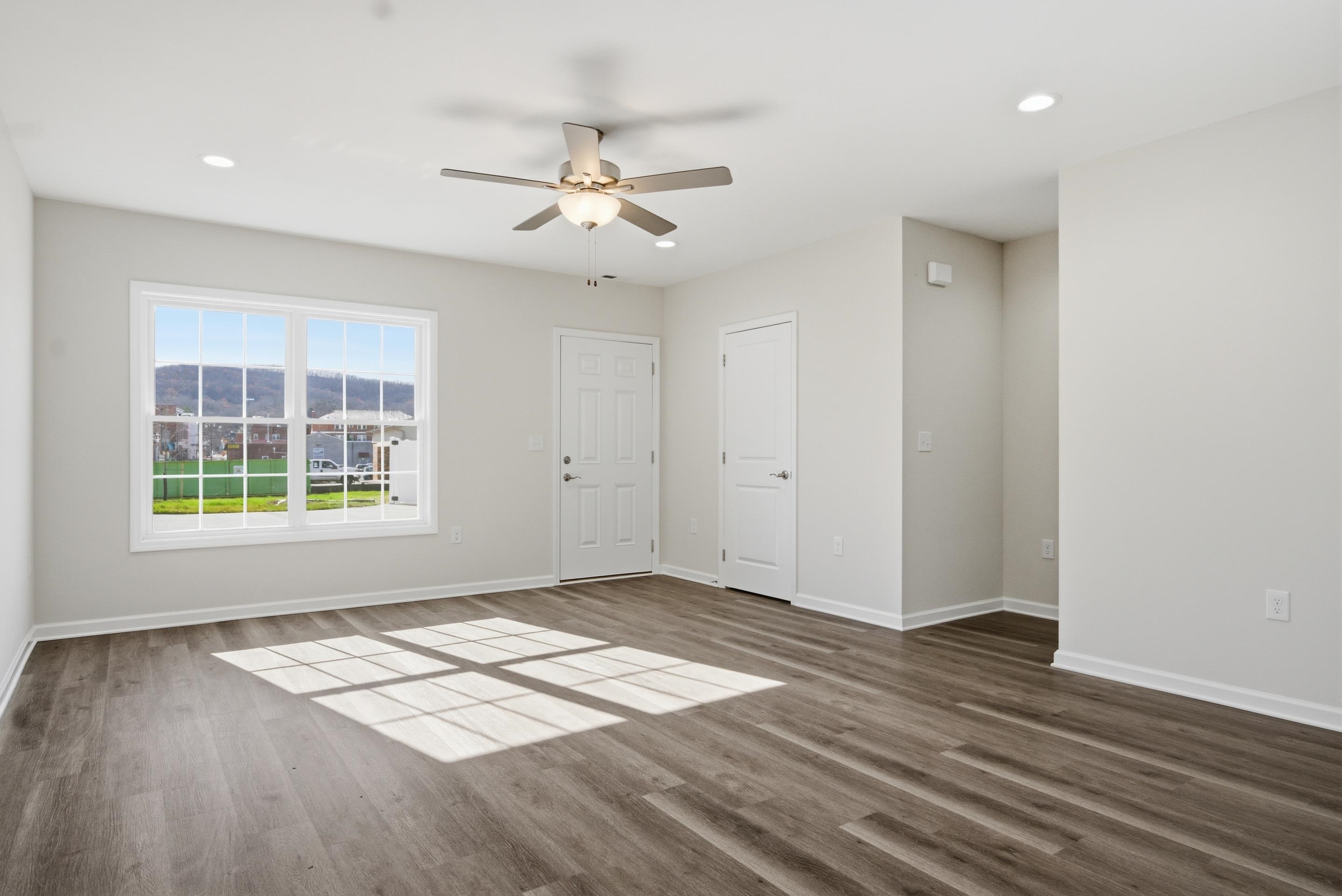 409 N Washington Avenue Pulaski VA 24301