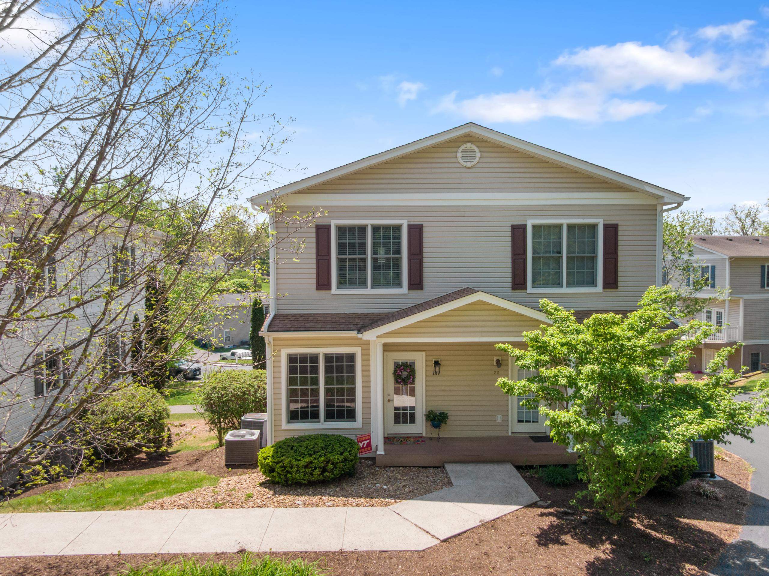 209 Heights Lane Blacksburg VA 24060