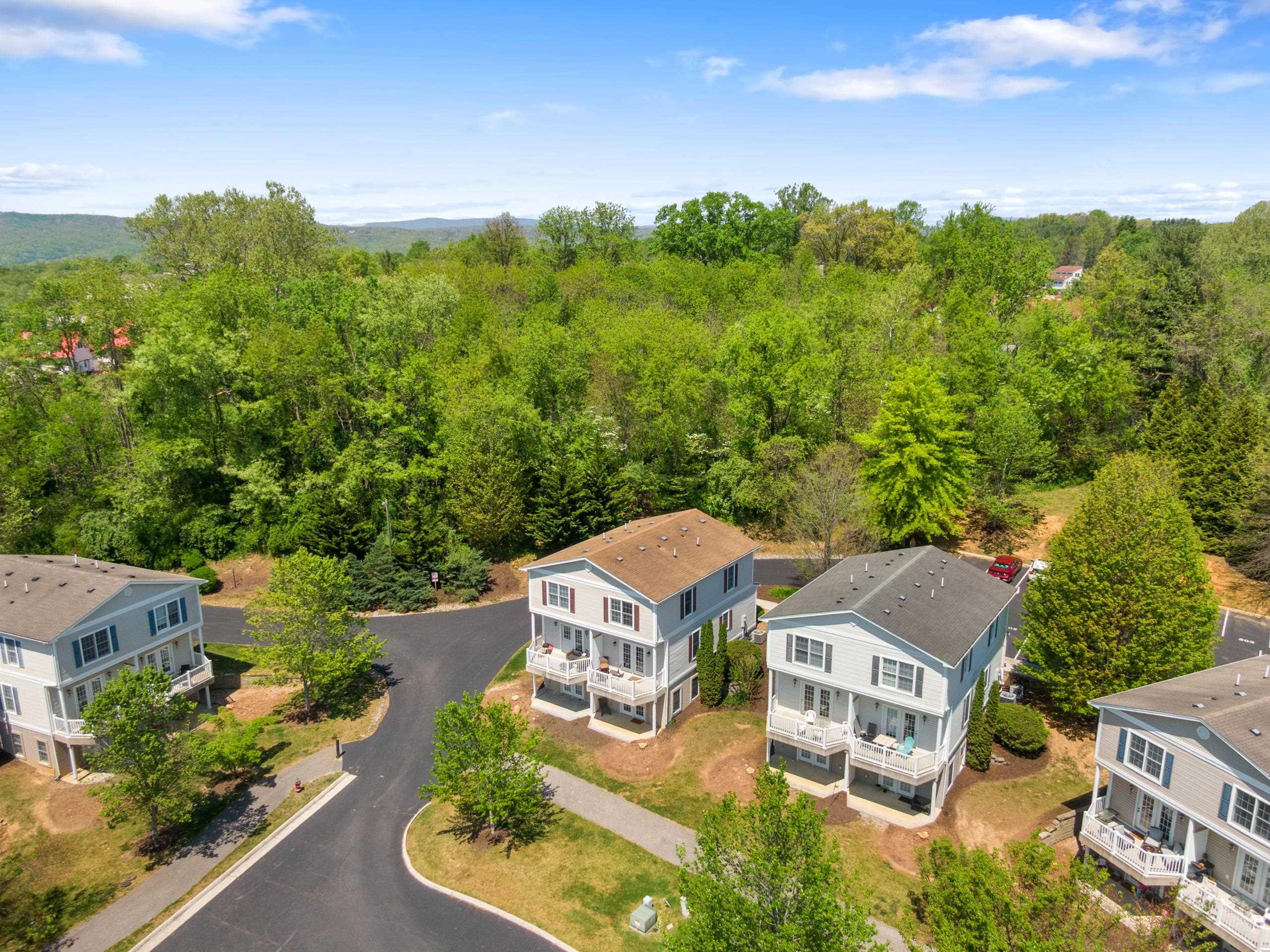 209 Heights Lane Blacksburg VA 24060