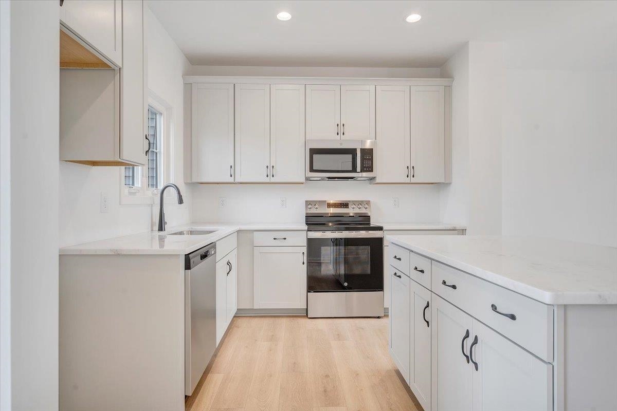 1995 Kyles Way Blacksburg VA 24060