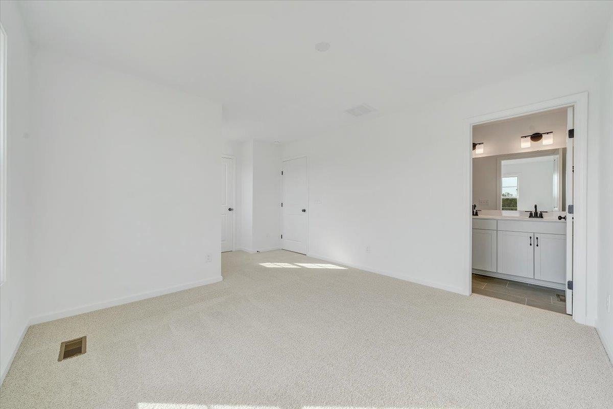 1995 Kyles Way Blacksburg VA 24060