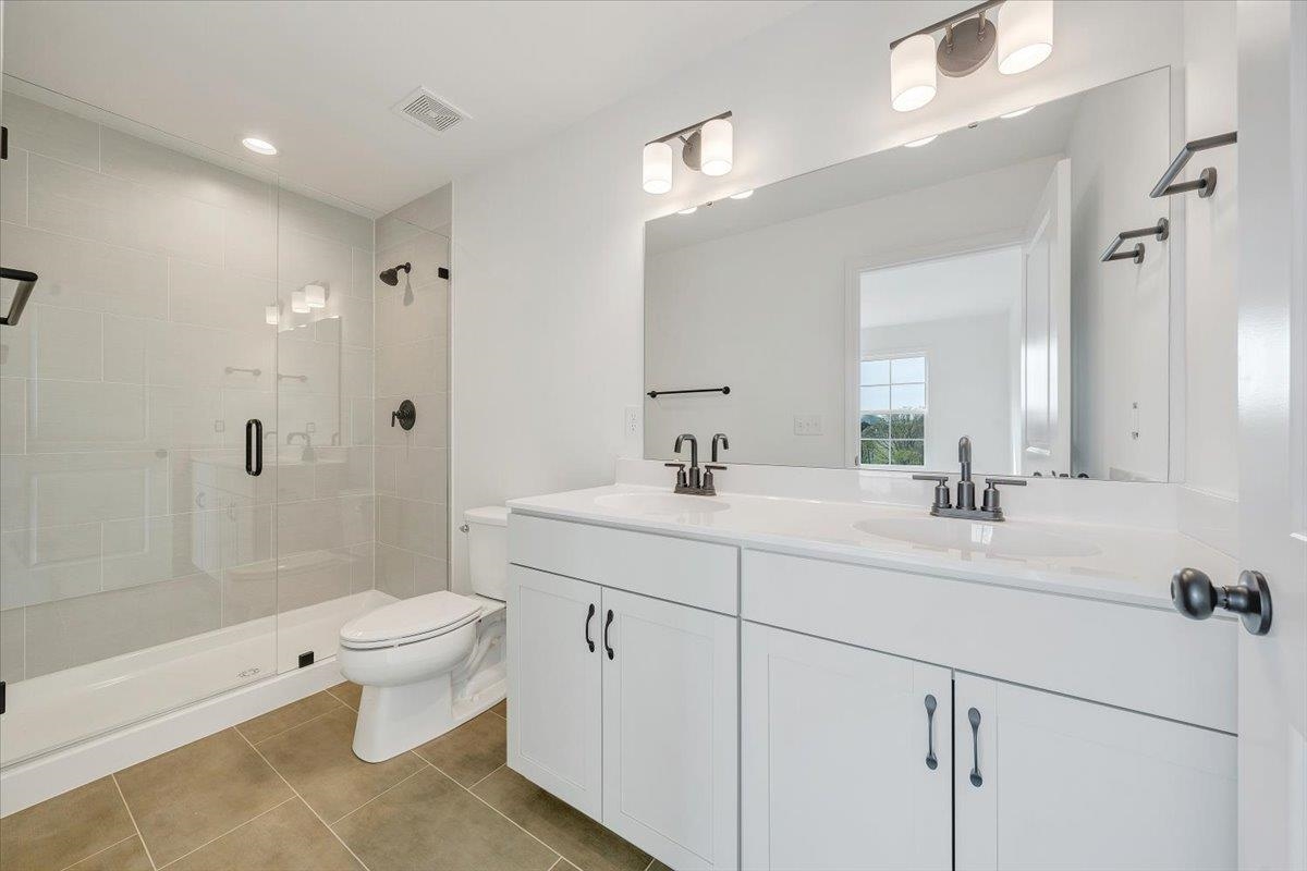 1995 Kyles Way Blacksburg VA 24060