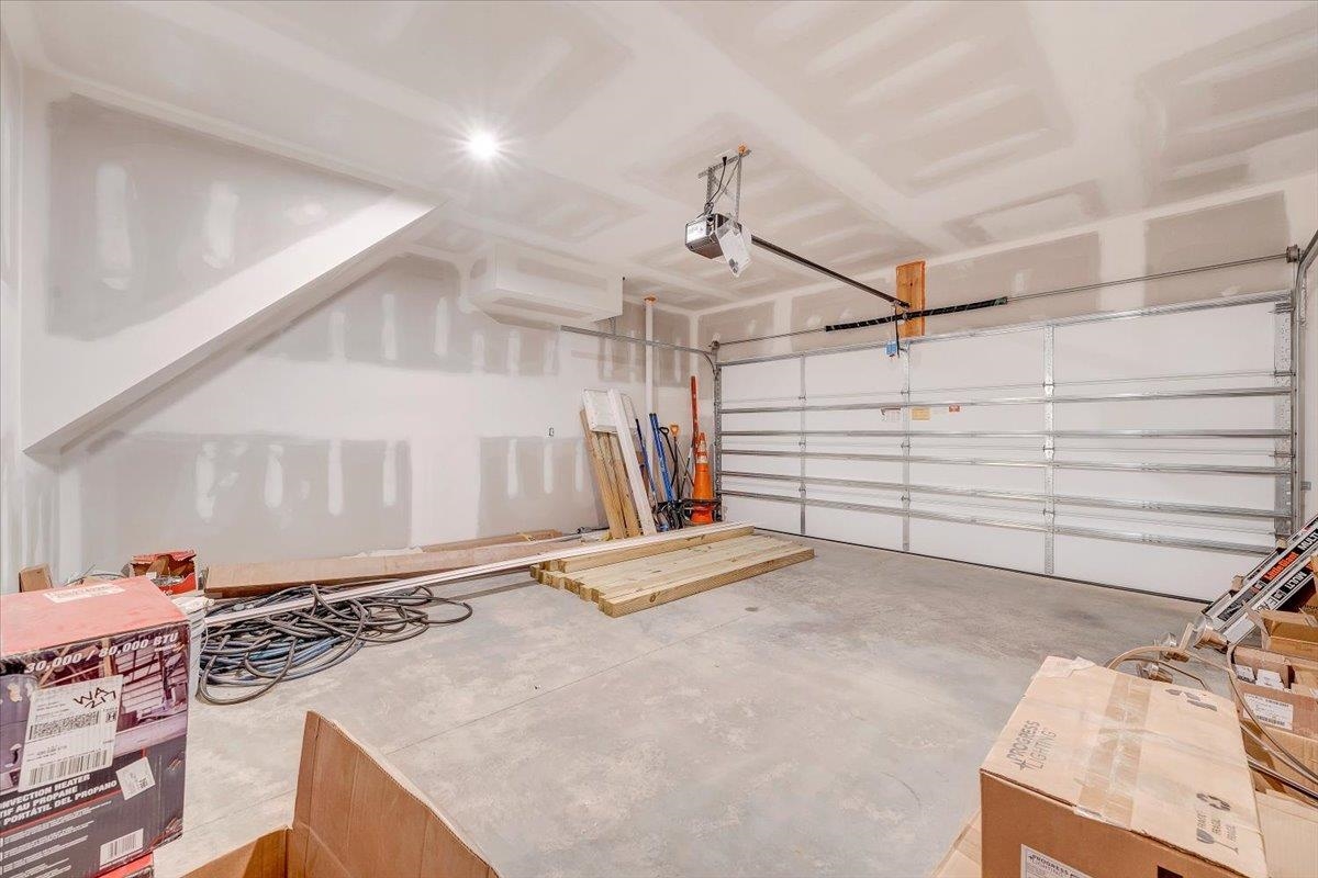 1995 Kyles Way Blacksburg VA 24060